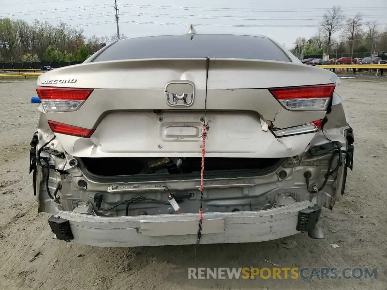 6 Фотография поврежденного автомобиля 1HGCV1F56LA074675 HONDA ACCORD 2020