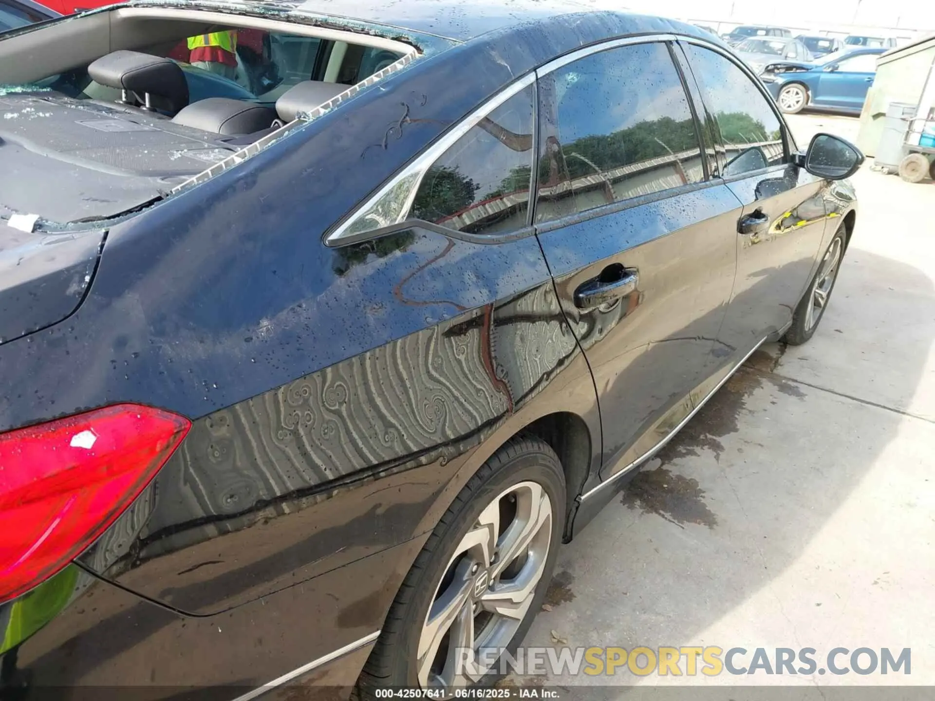 20 Photograph of a damaged car 1HGCV1F56LA111319 HONDA ACCORD 2020