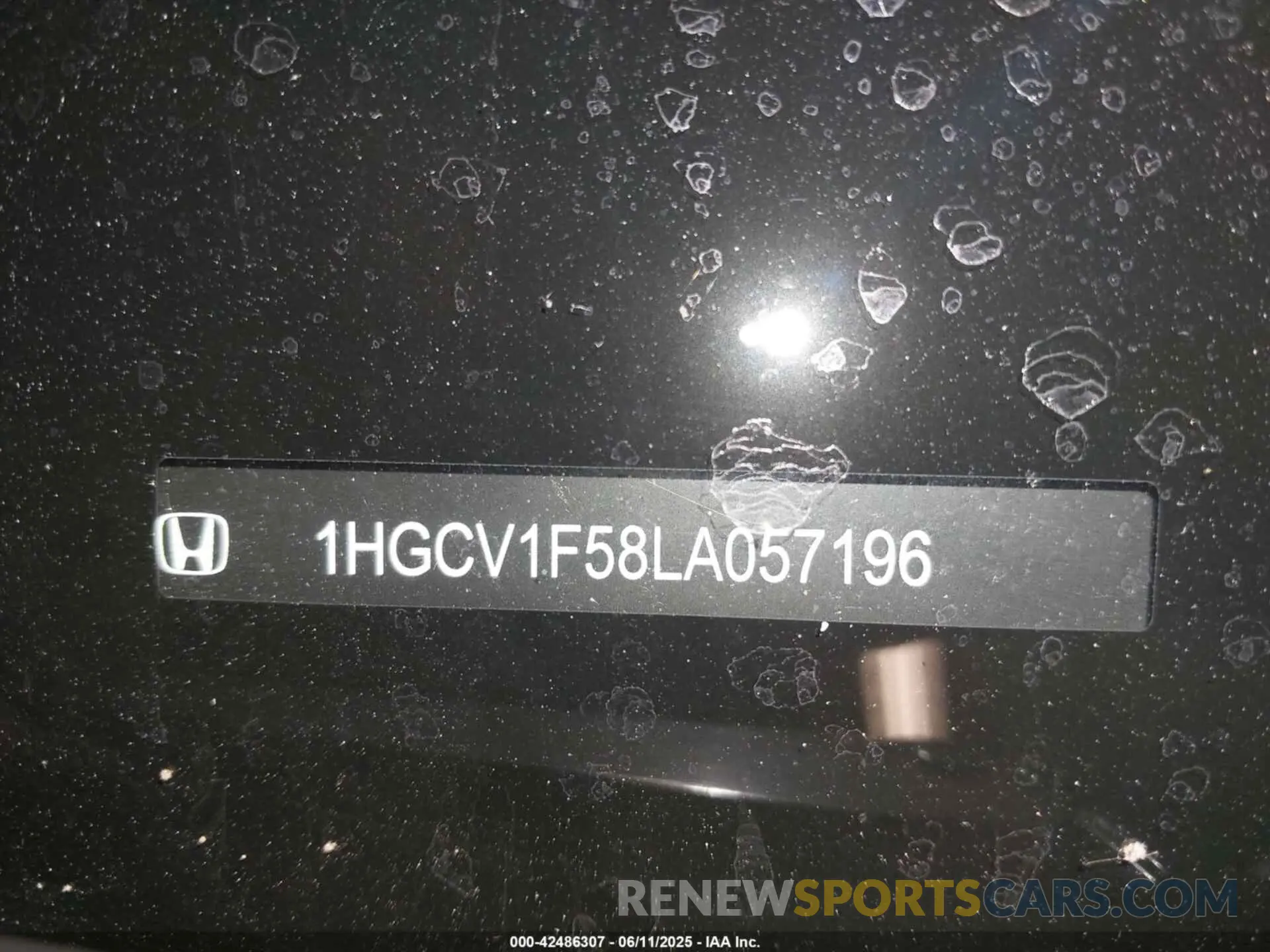17 Фотография поврежденного автомобиля 1HGCV1F58LA057196 HONDA ACCORD 2020