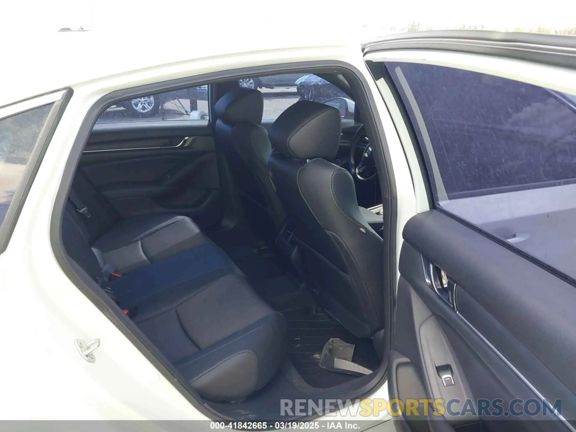 8 Photograph of a damaged car 1HGCV2F30LA027209 HONDA ACCORD 2020