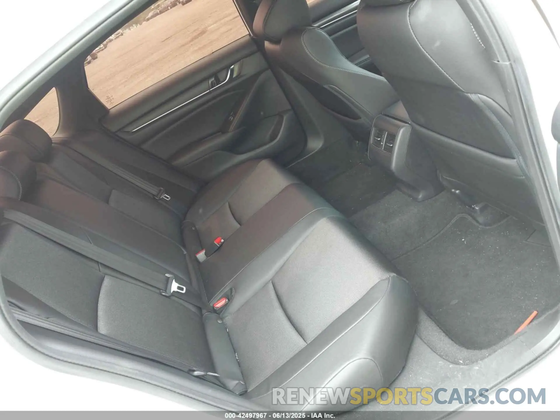 8 Photograph of a damaged car 1HGCV2F32LA003378 HONDA ACCORD 2020