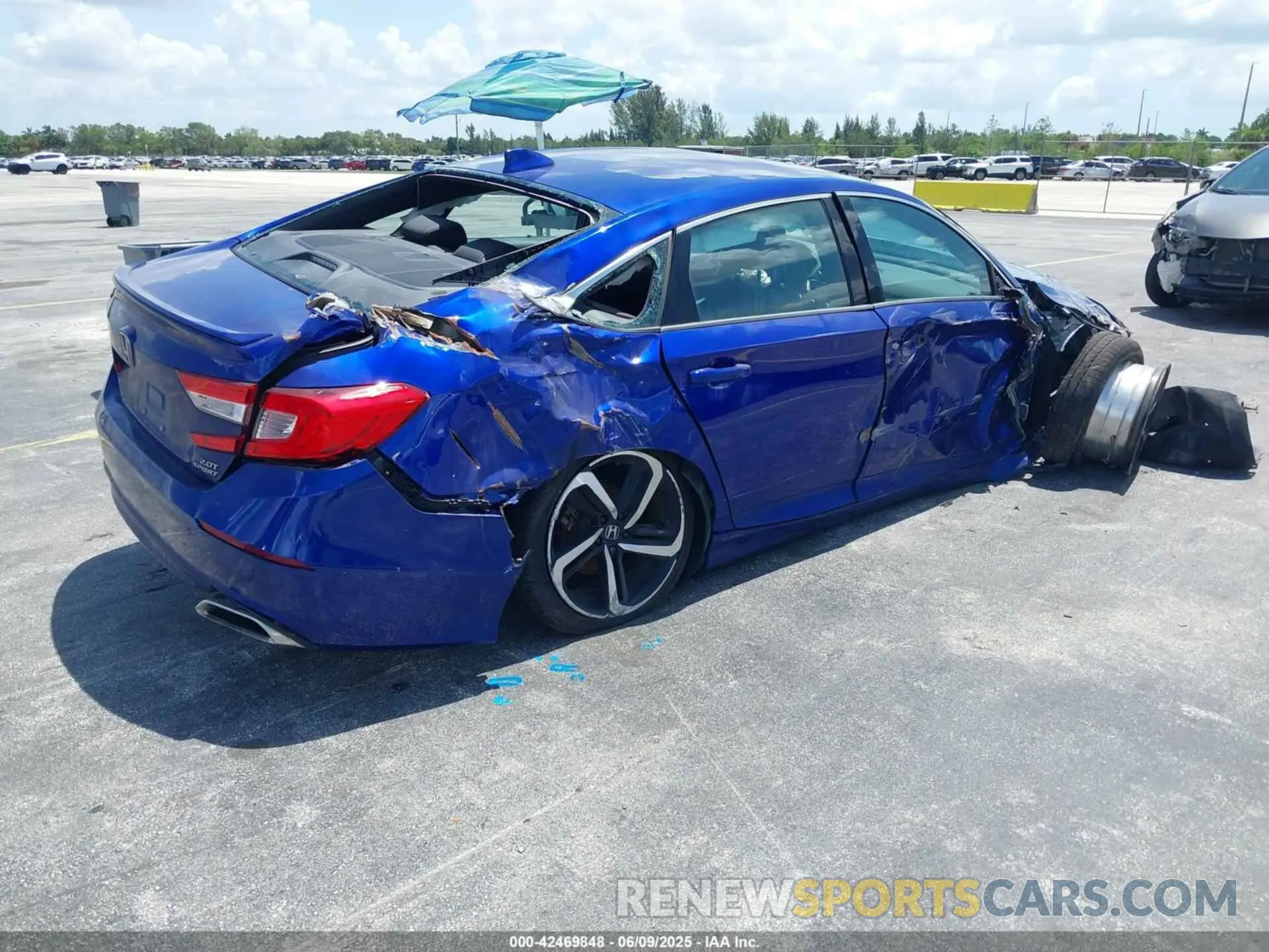 4 Photograph of a damaged car 1HGCV2F32LA022514 HONDA ACCORD 2020