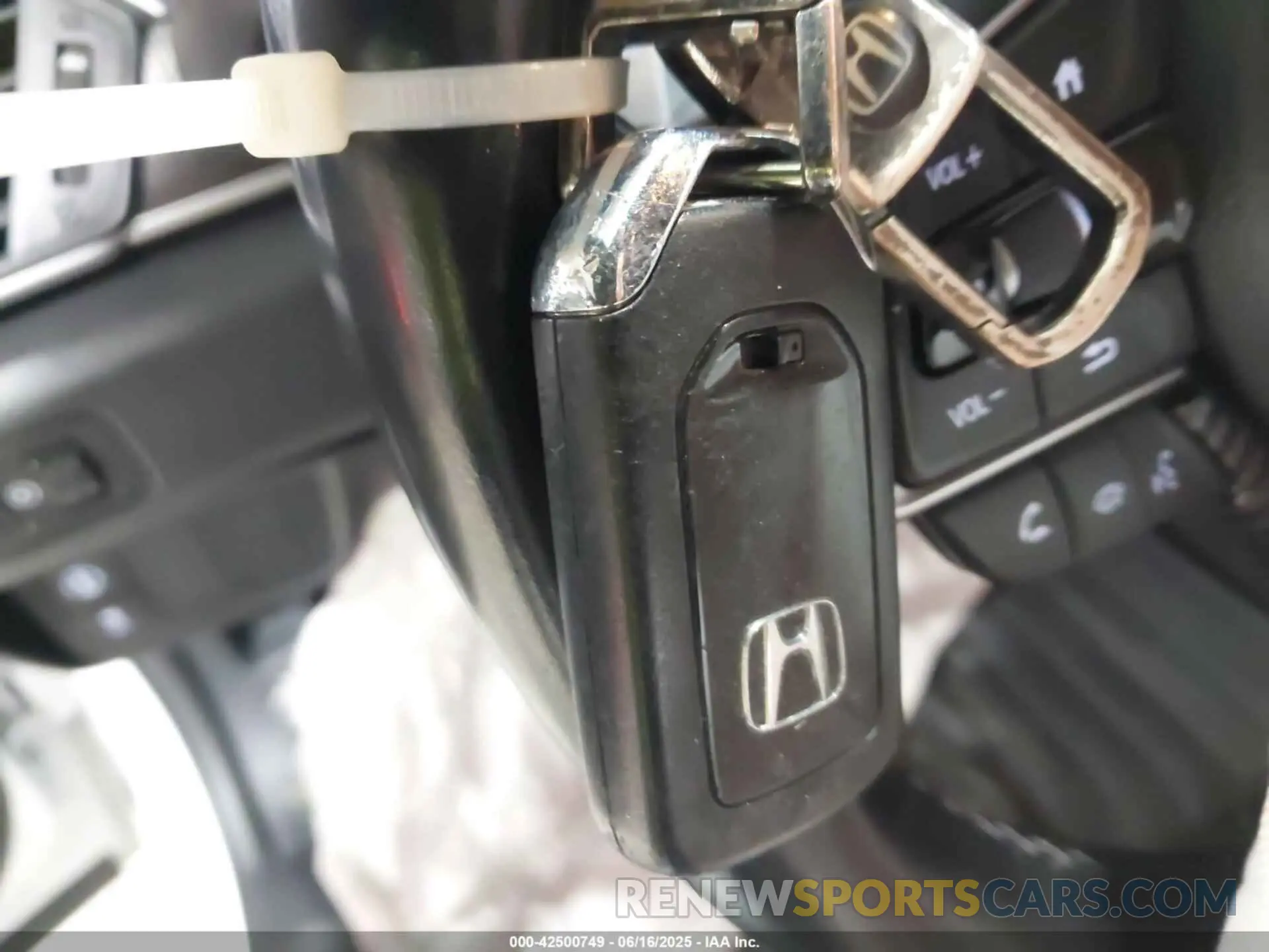 11 Photograph of a damaged car 1HGCV2F32LA024117 HONDA ACCORD 2020