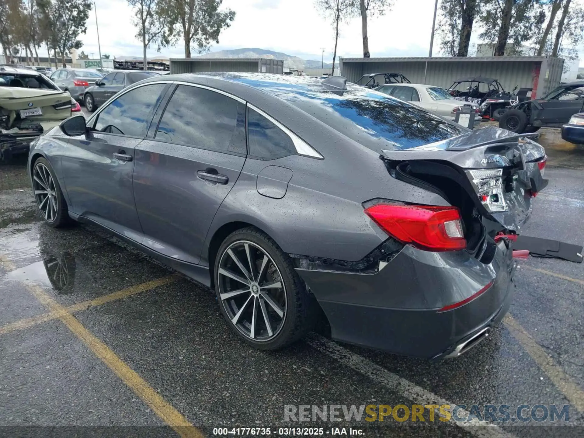 3 Фотография поврежденного автомобиля 1HGCV2F33LA019878 HONDA ACCORD 2020