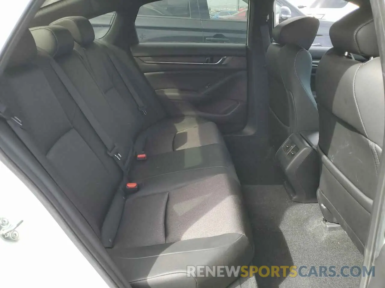 10 Photograph of a damaged car 1HGCV2F37LA015297 HONDA ACCORD 2020