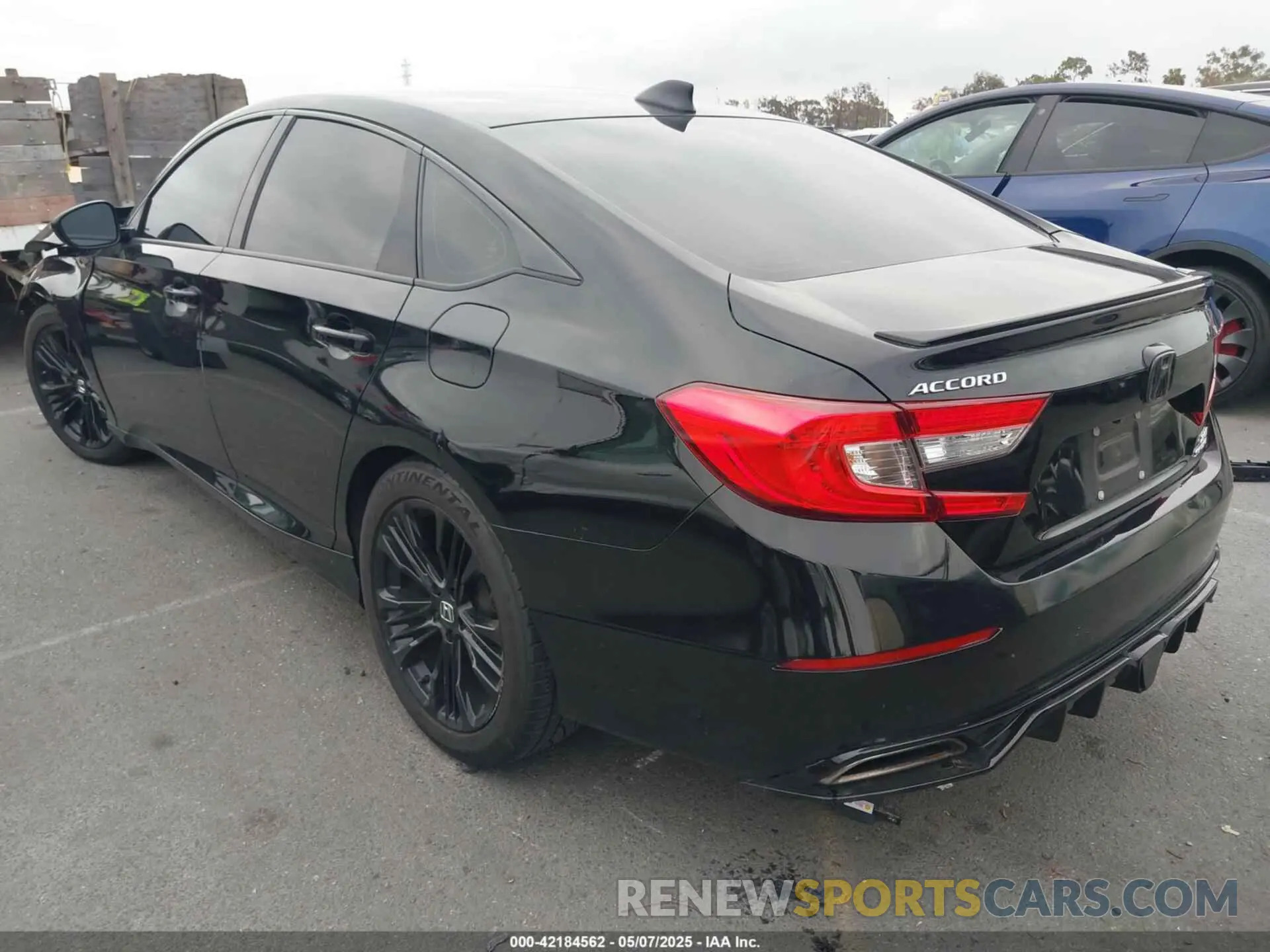 3 Фотография поврежденного автомобиля 1HGCV2F38LA012425 HONDA ACCORD 2020