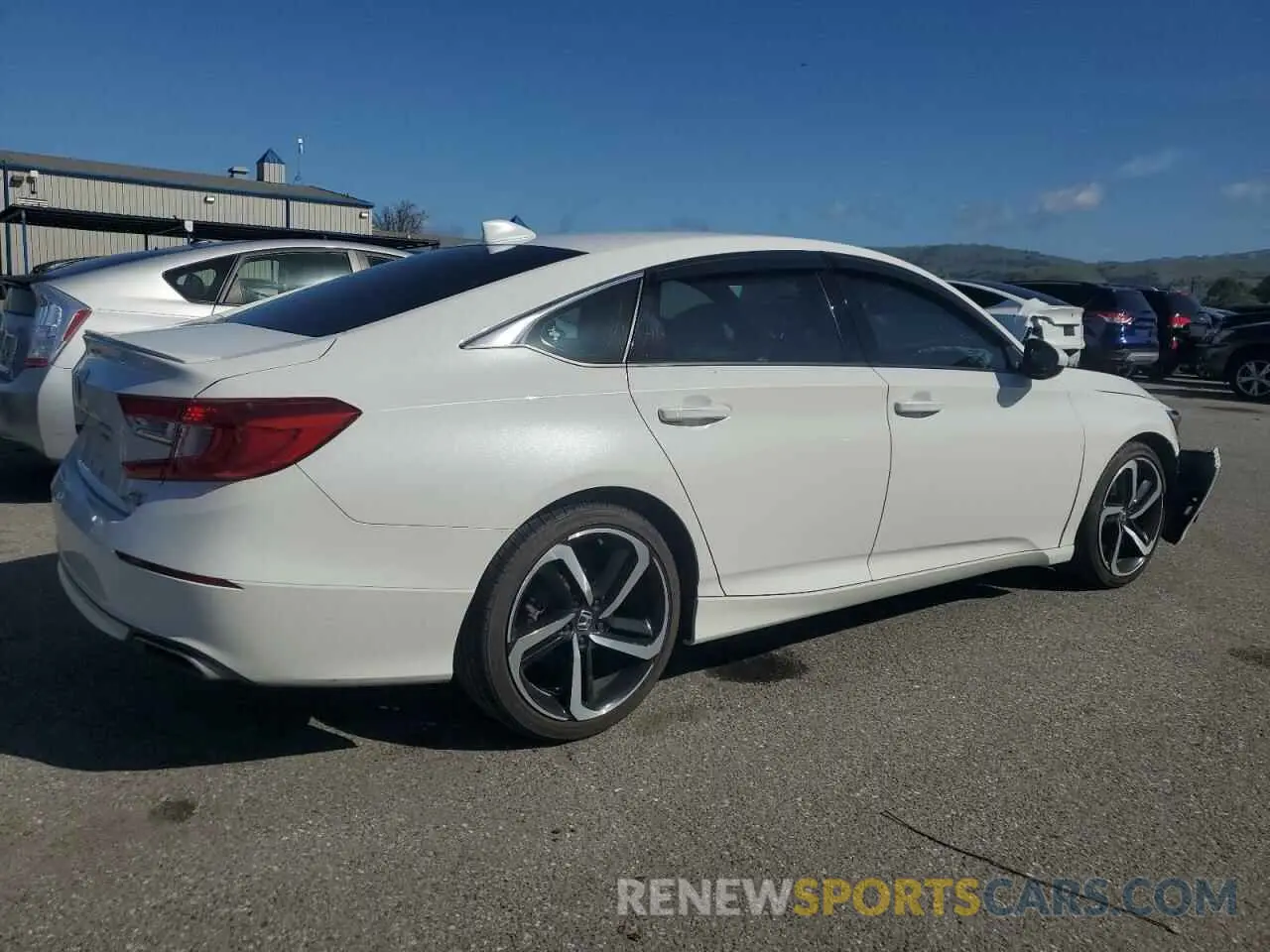 3 Photograph of a damaged car 1HGCV2F38LA017575 HONDA ACCORD 2020