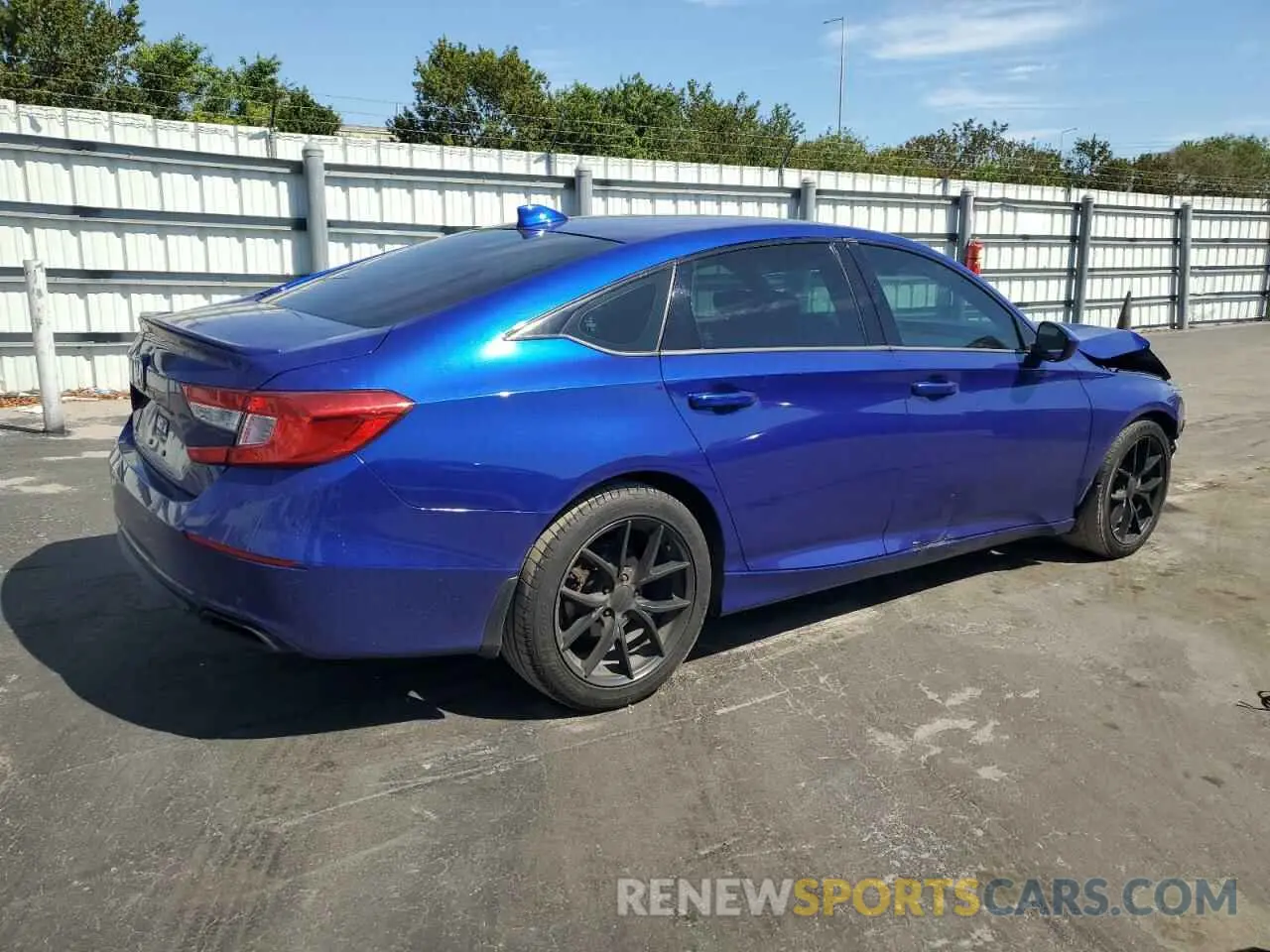 3 Фотография поврежденного автомобиля 1HGCV2F39LA009260 HONDA ACCORD 2020