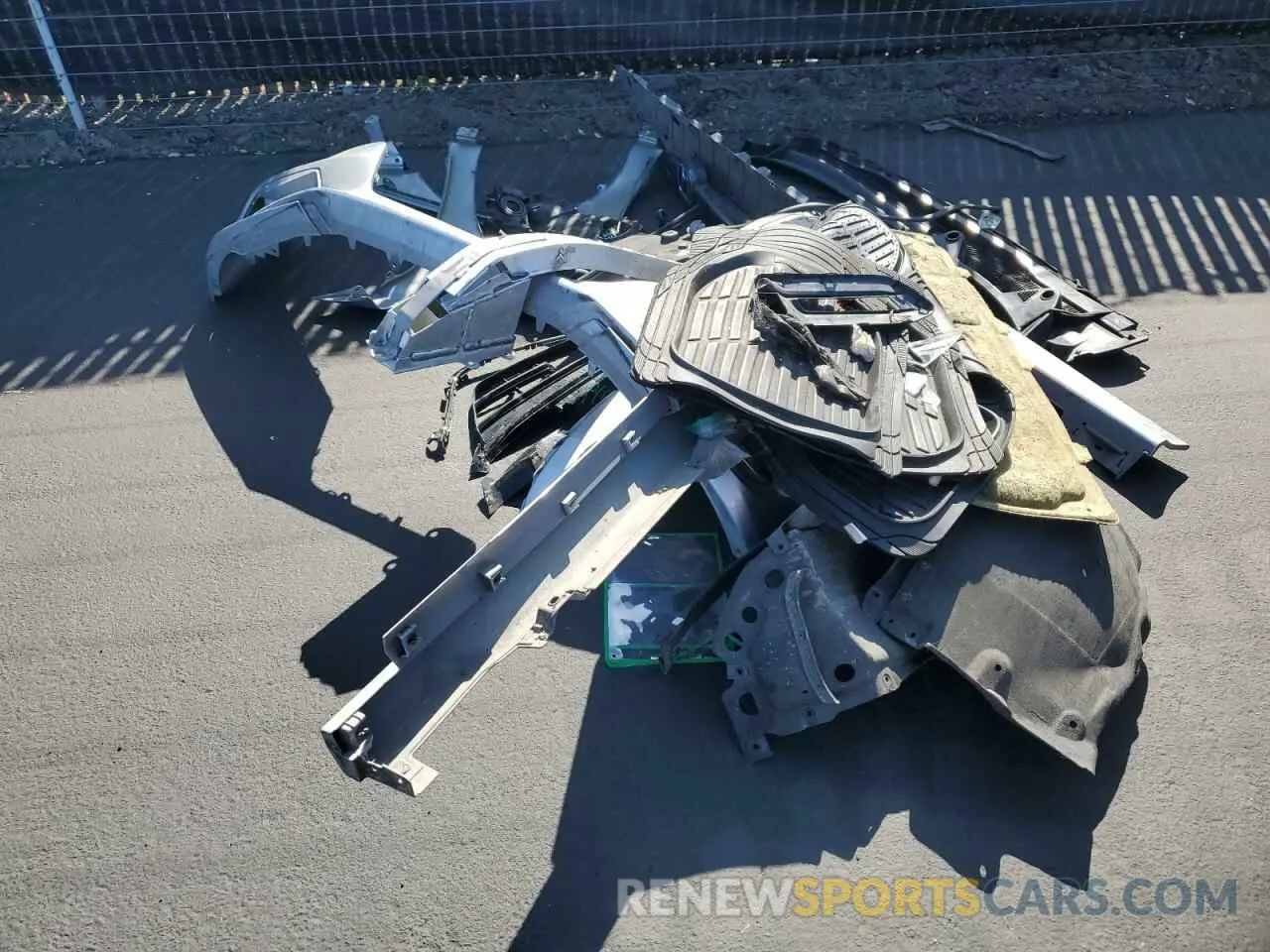 12 Фотография поврежденного автомобиля 1HGCV2F39LA012319 HONDA ACCORD 2020