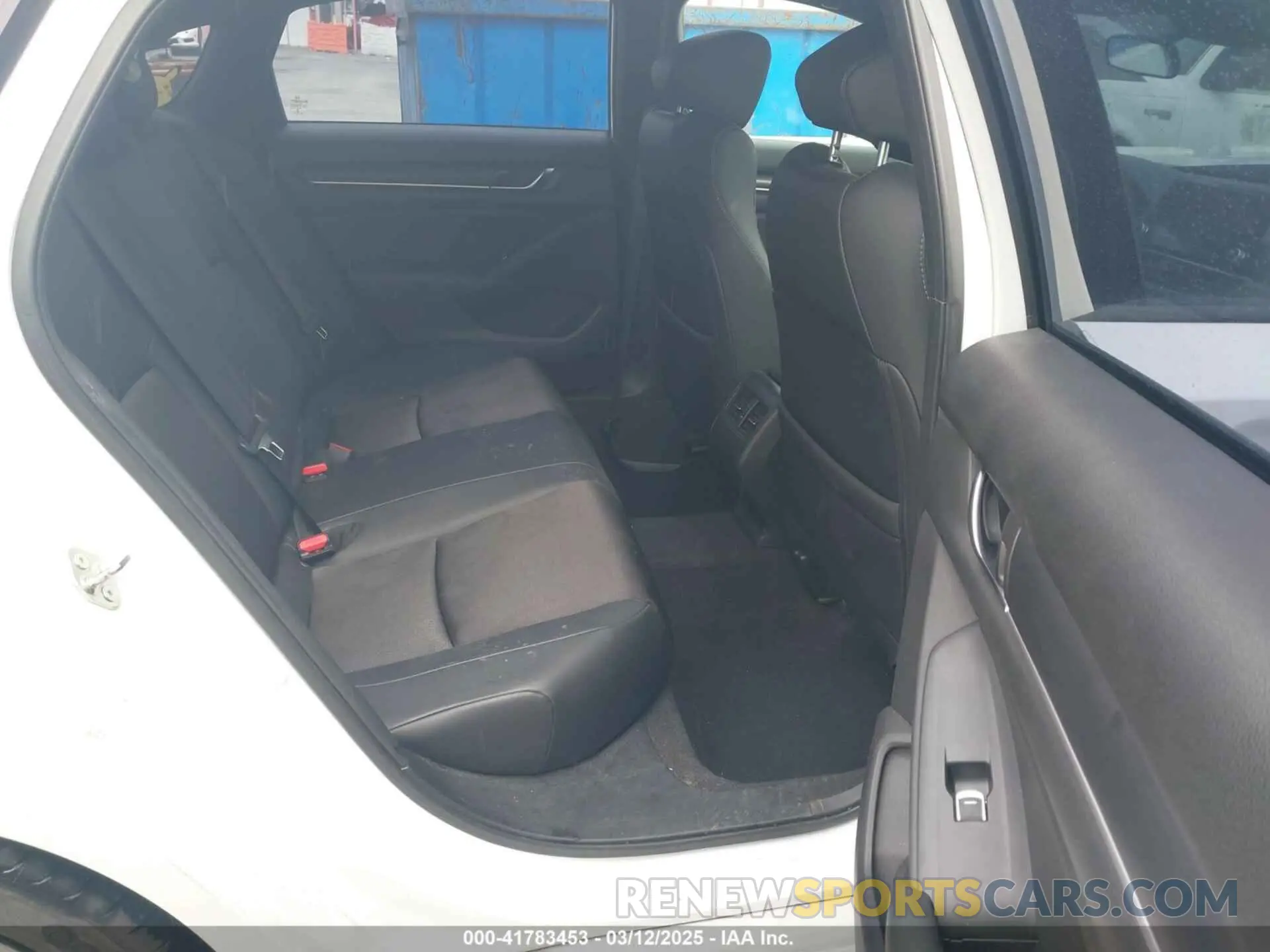 8 Photograph of a damaged car 1HGCV2F39LA012708 HONDA ACCORD 2020