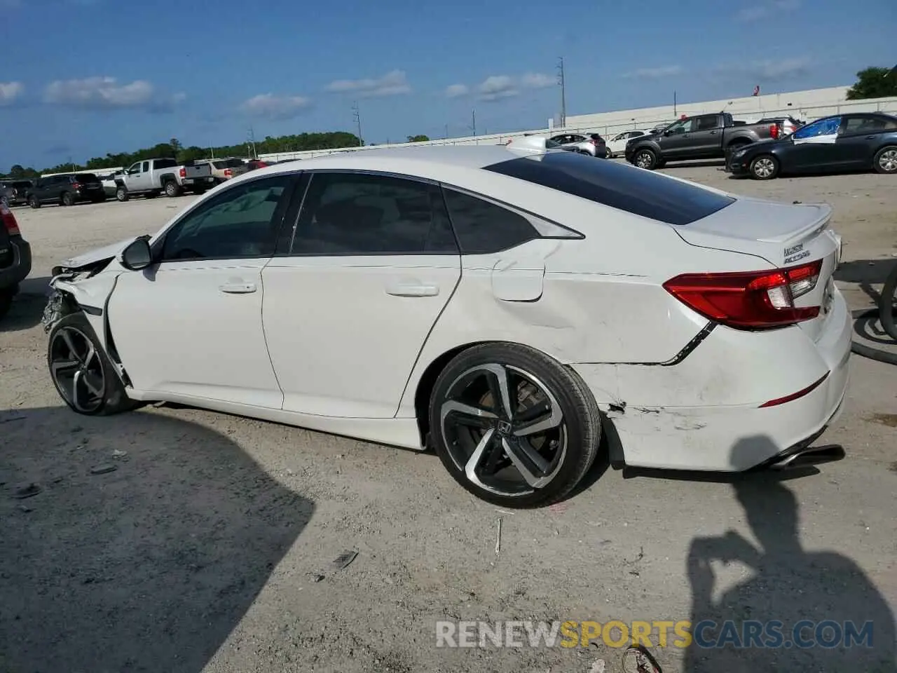 2 Фотография поврежденного автомобиля 1HGCV2F3XLA002043 HONDA ACCORD 2020
