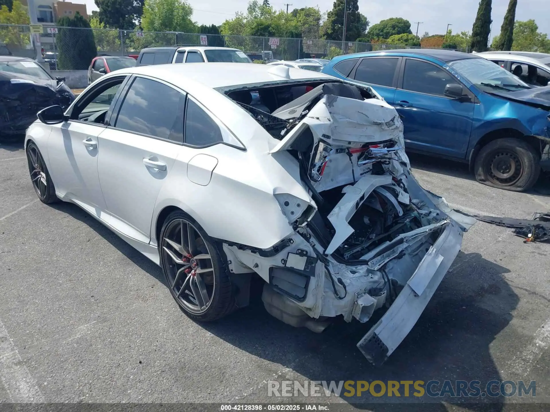 3 Фотография поврежденного автомобиля 1HGCV2F3XLA013575 HONDA ACCORD 2020