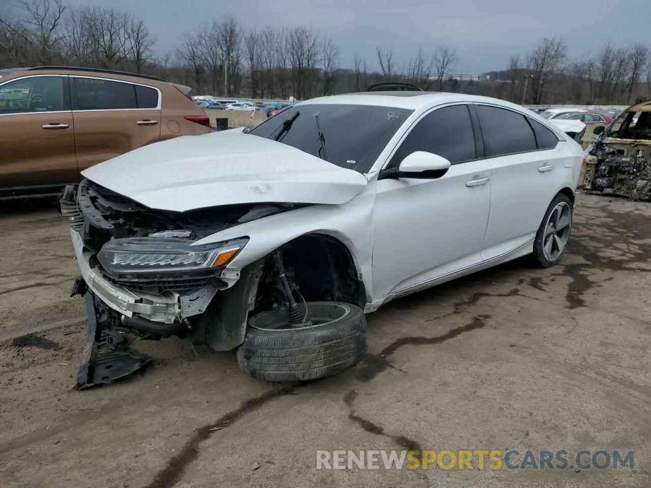 1 Фотография поврежденного автомобиля 1HGCV2F96LA011018 HONDA ACCORD 2020