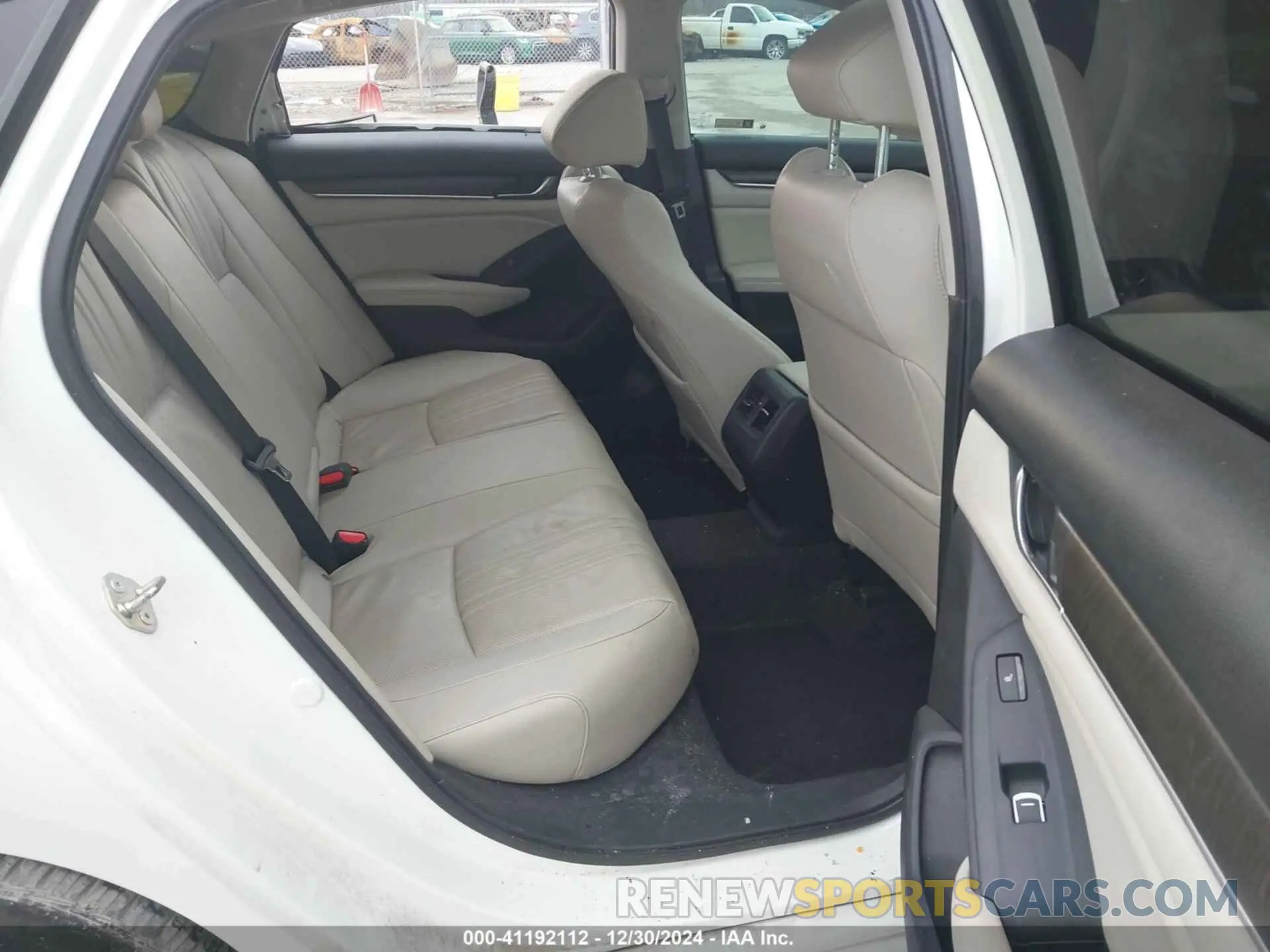 8 Photograph of a damaged car 1HGCV2F96LA011360 HONDA ACCORD 2020