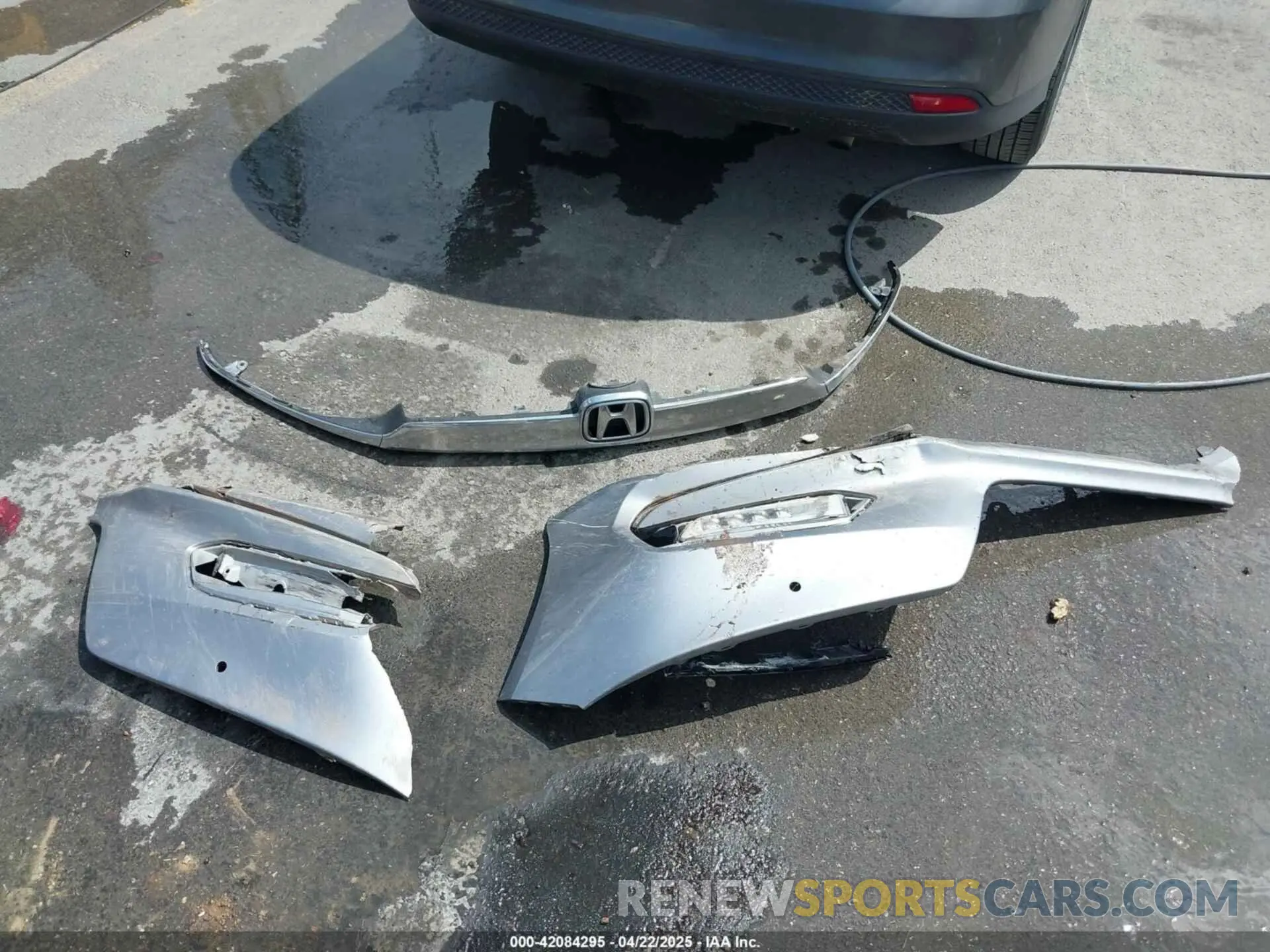 12 Фотография поврежденного автомобиля 1HGCV2F96LA018714 HONDA ACCORD 2020