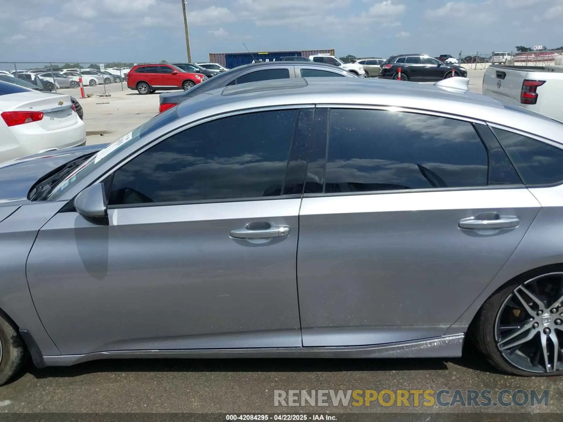 15 Фотография поврежденного автомобиля 1HGCV2F96LA018714 HONDA ACCORD 2020