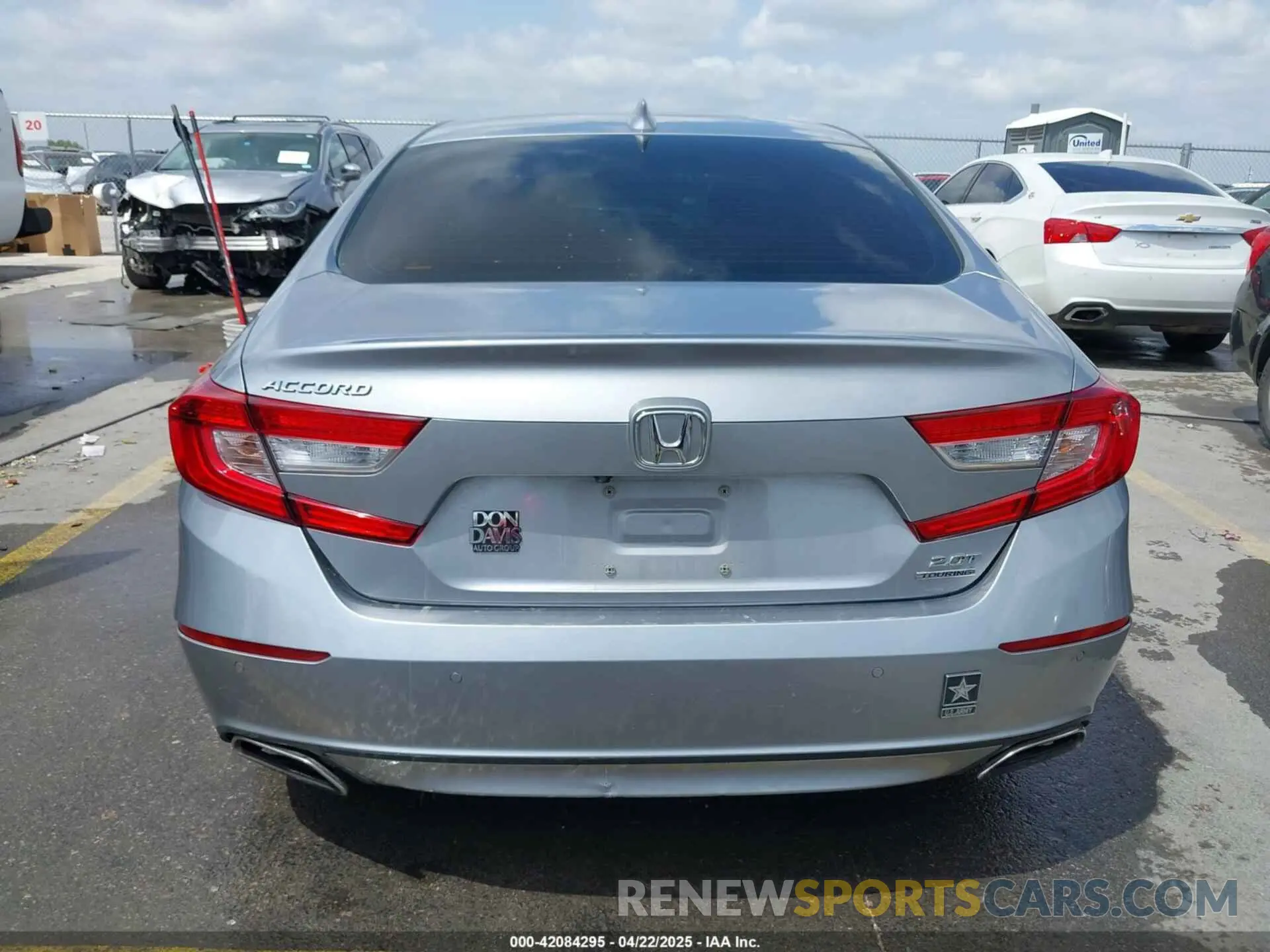 17 Фотография поврежденного автомобиля 1HGCV2F96LA018714 HONDA ACCORD 2020
