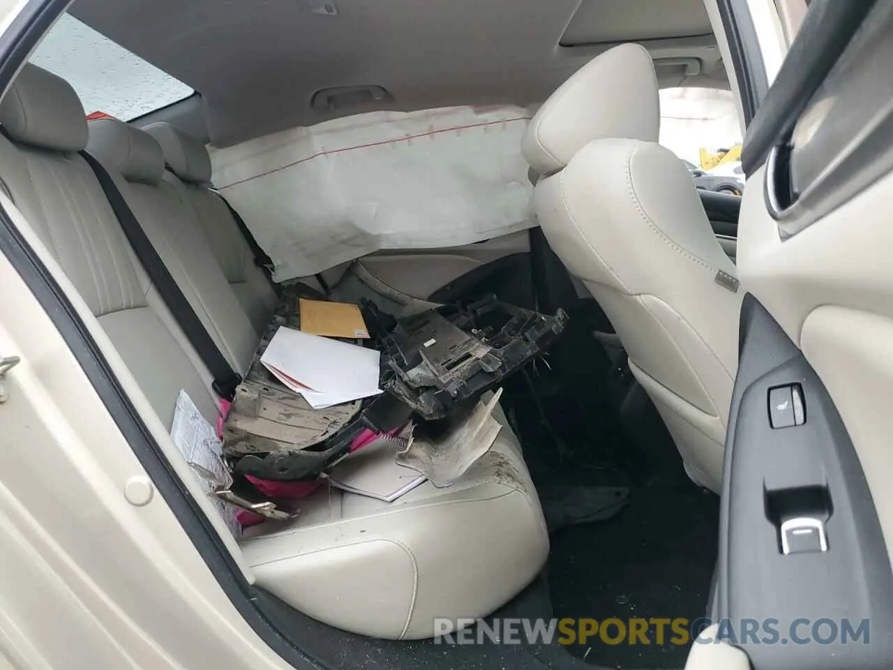 11 Photograph of a damaged car 1HGCV2F97LA017314 HONDA ACCORD 2020