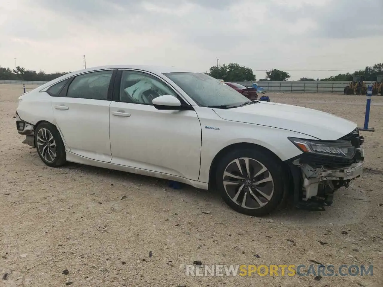 4 Фотография поврежденного автомобиля 1HGCV3F10LA004338 HONDA ACCORD 2020