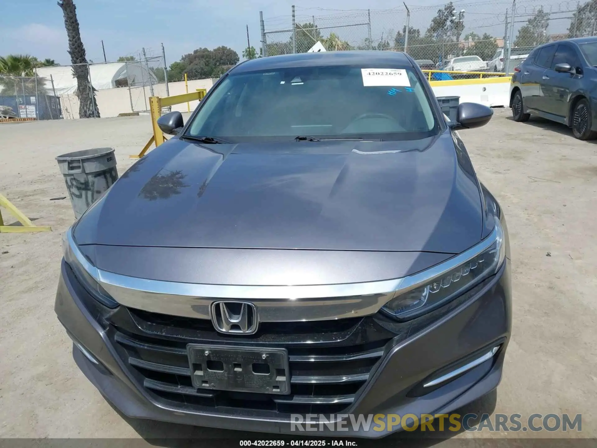 12 Фотография поврежденного автомобиля 1HGCV3F11LA015901 HONDA ACCORD 2020