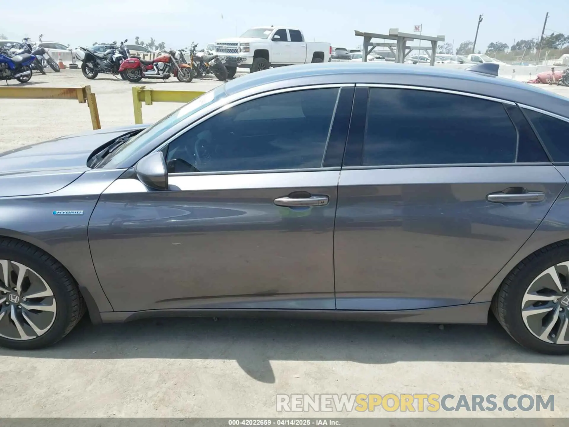 14 Фотография поврежденного автомобиля 1HGCV3F11LA015901 HONDA ACCORD 2020