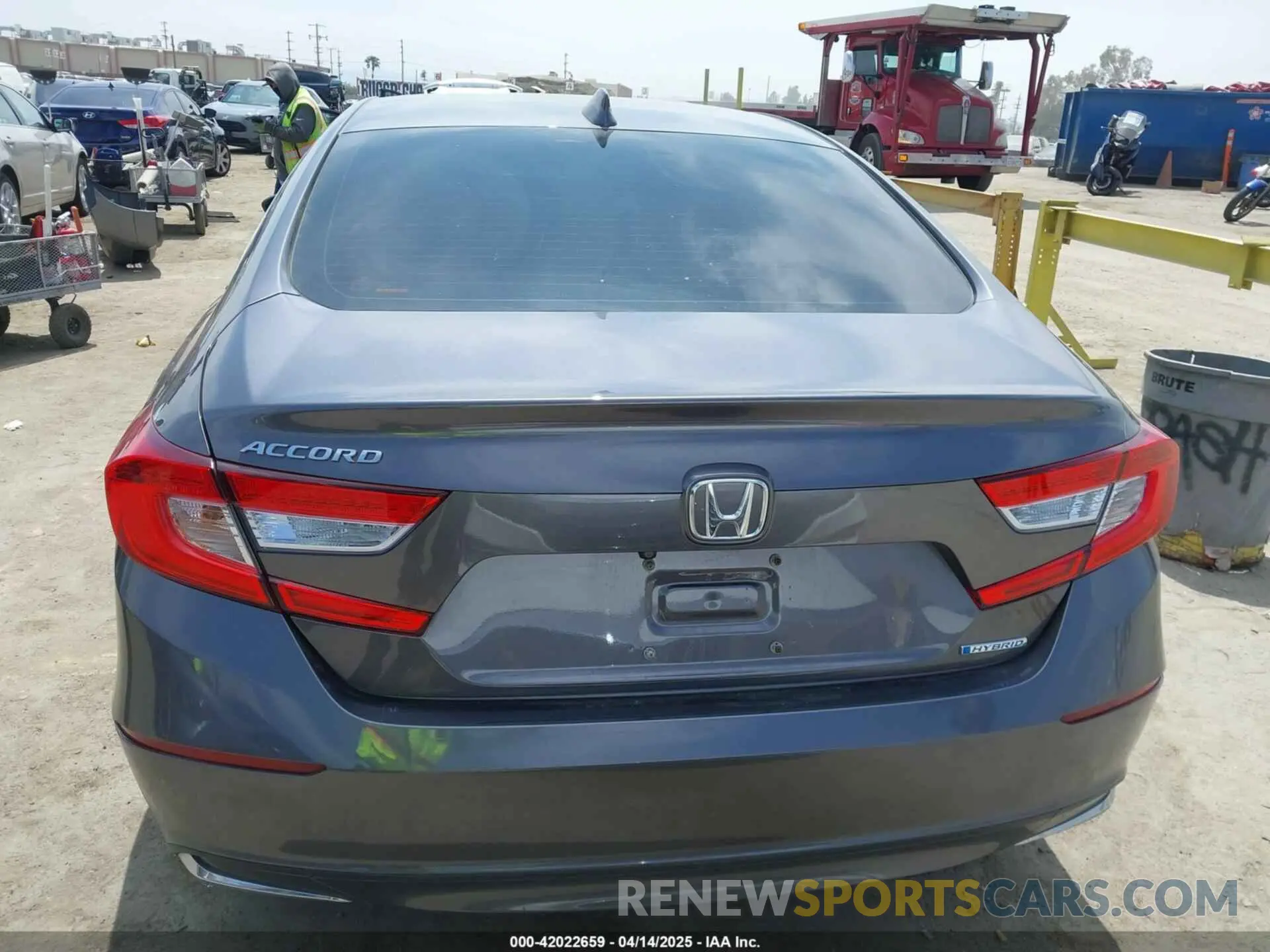 16 Фотография поврежденного автомобиля 1HGCV3F11LA015901 HONDA ACCORD 2020