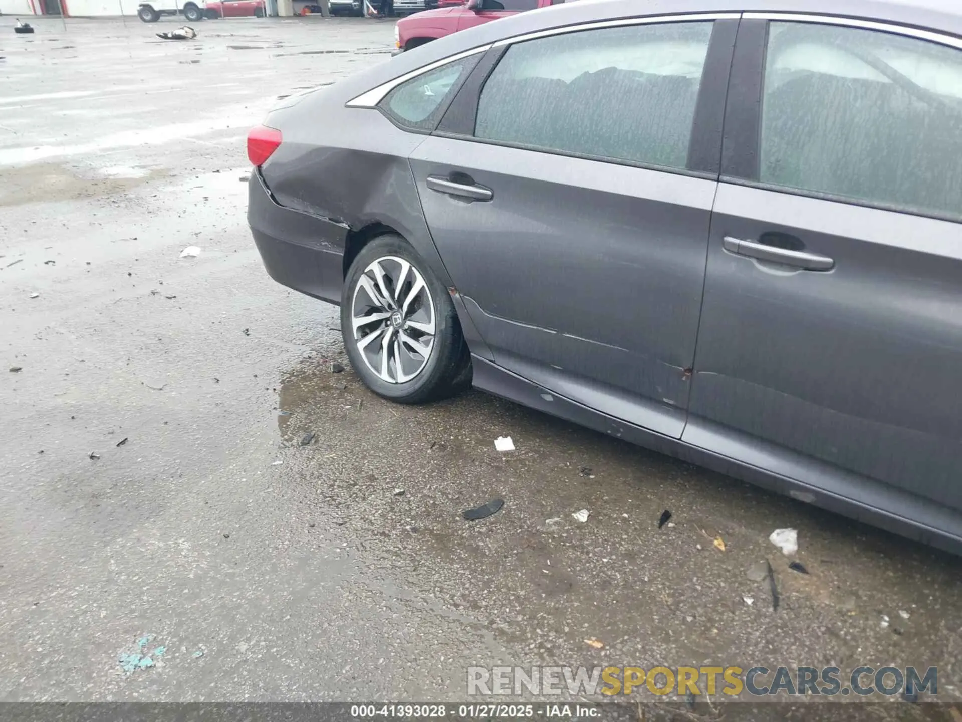 6 Photograph of a damaged car 1HGCV3F17LA015904 HONDA ACCORD 2020