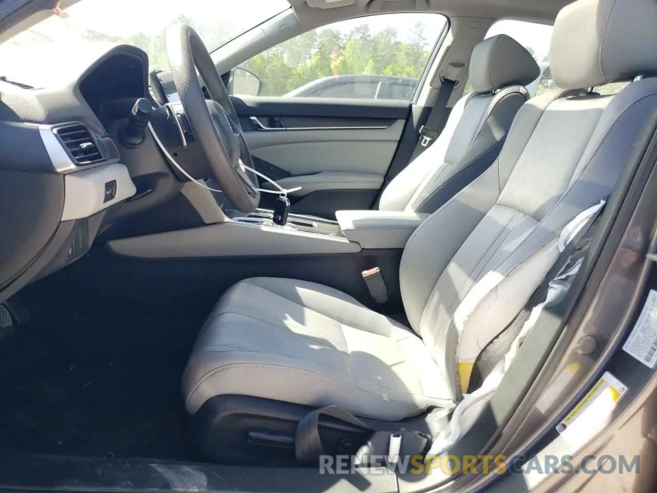 7 Photograph of a damaged car 1HGCV3F43LA016882 HONDA ACCORD 2020