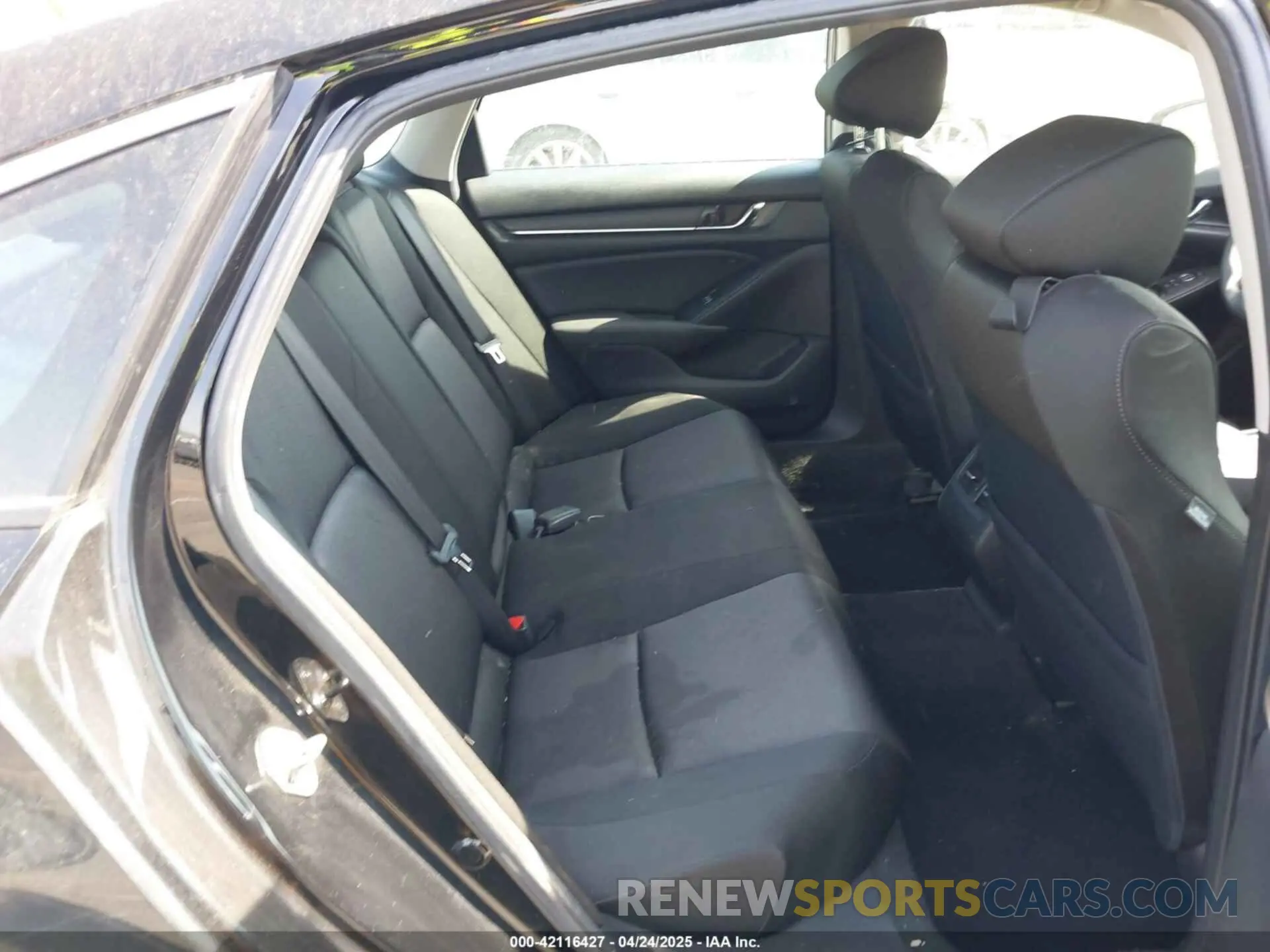 8 Photograph of a damaged car 1HGCV3F44LA004031 HONDA ACCORD 2020