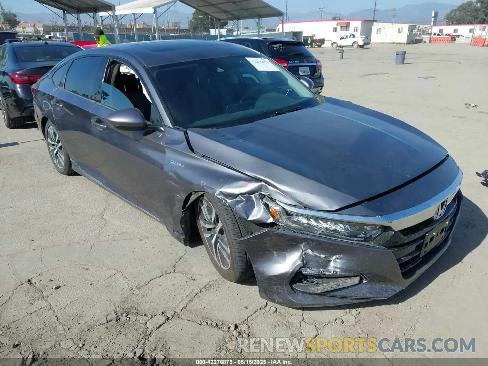 1 Фотография поврежденного автомобиля 1HGCV3F49LA011072 HONDA ACCORD 2020
