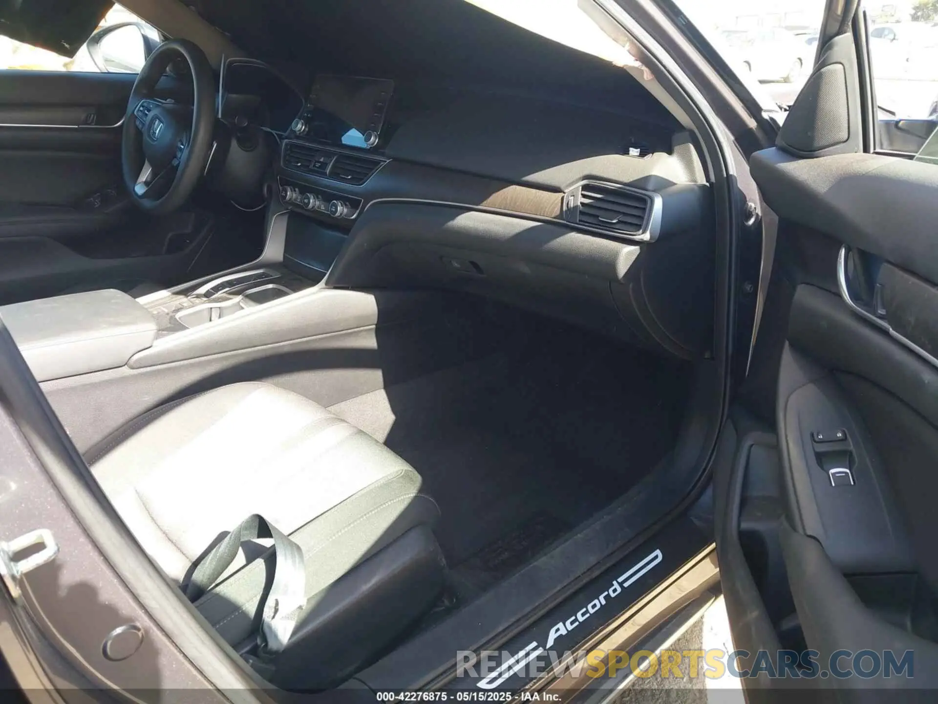 5 Фотография поврежденного автомобиля 1HGCV3F49LA011072 HONDA ACCORD 2020