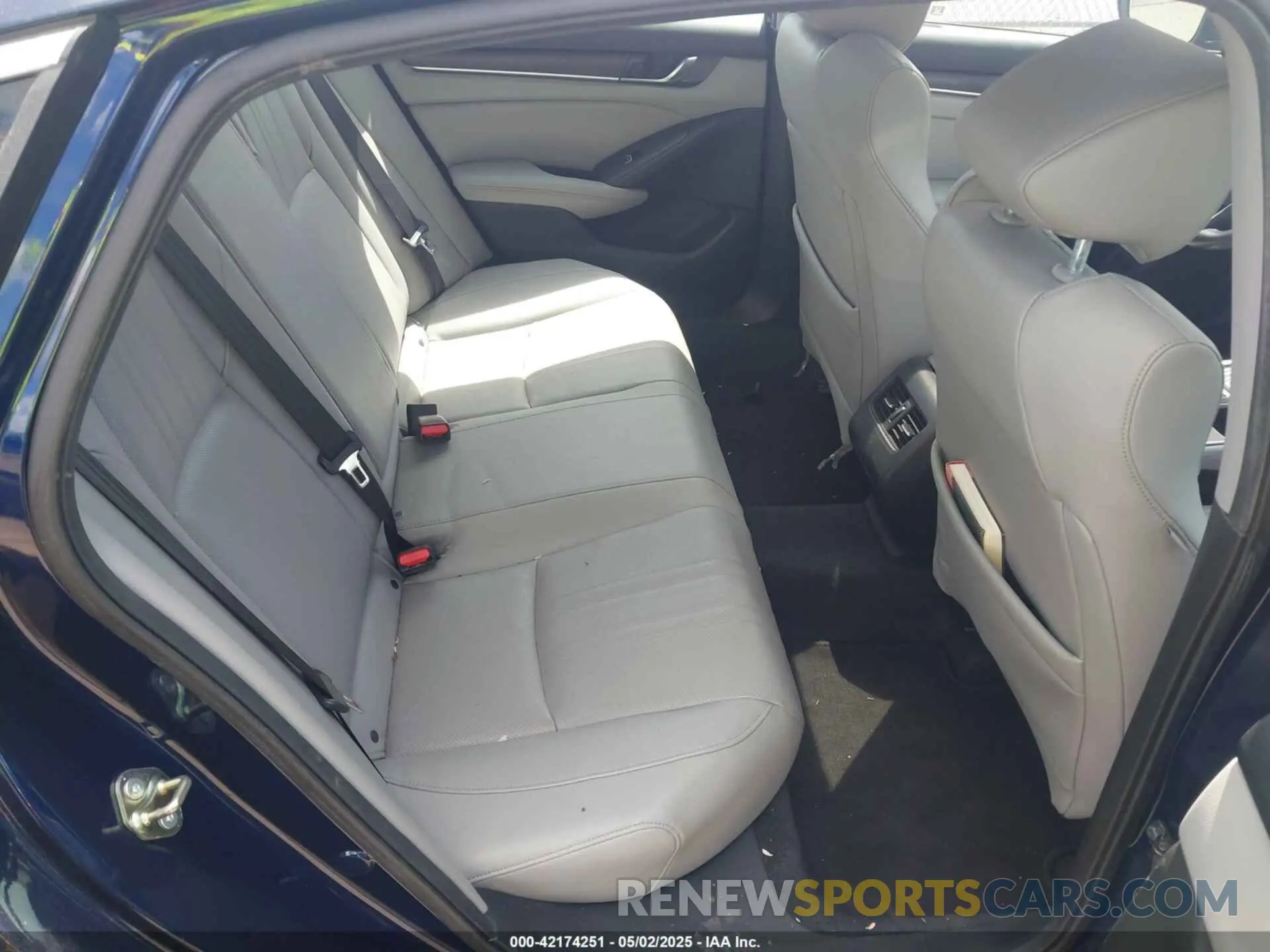 8 Фотография поврежденного автомобиля 1HGCV3F55LA006332 HONDA ACCORD 2020
