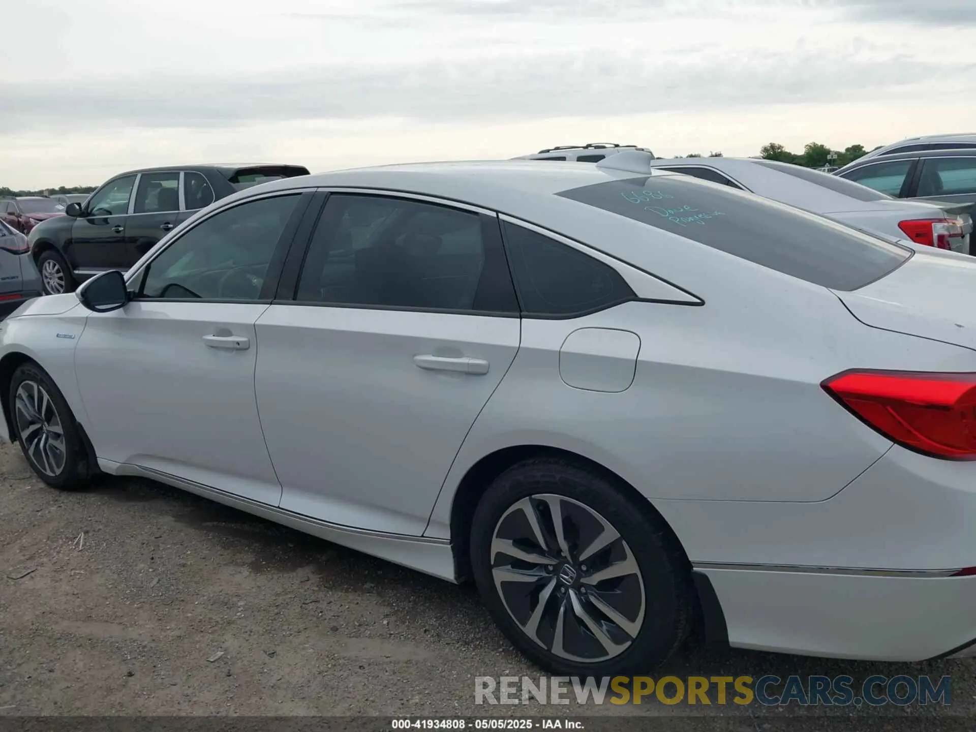 14 Photograph of a damaged car 1HGCV3F57LA010768 HONDA ACCORD 2020