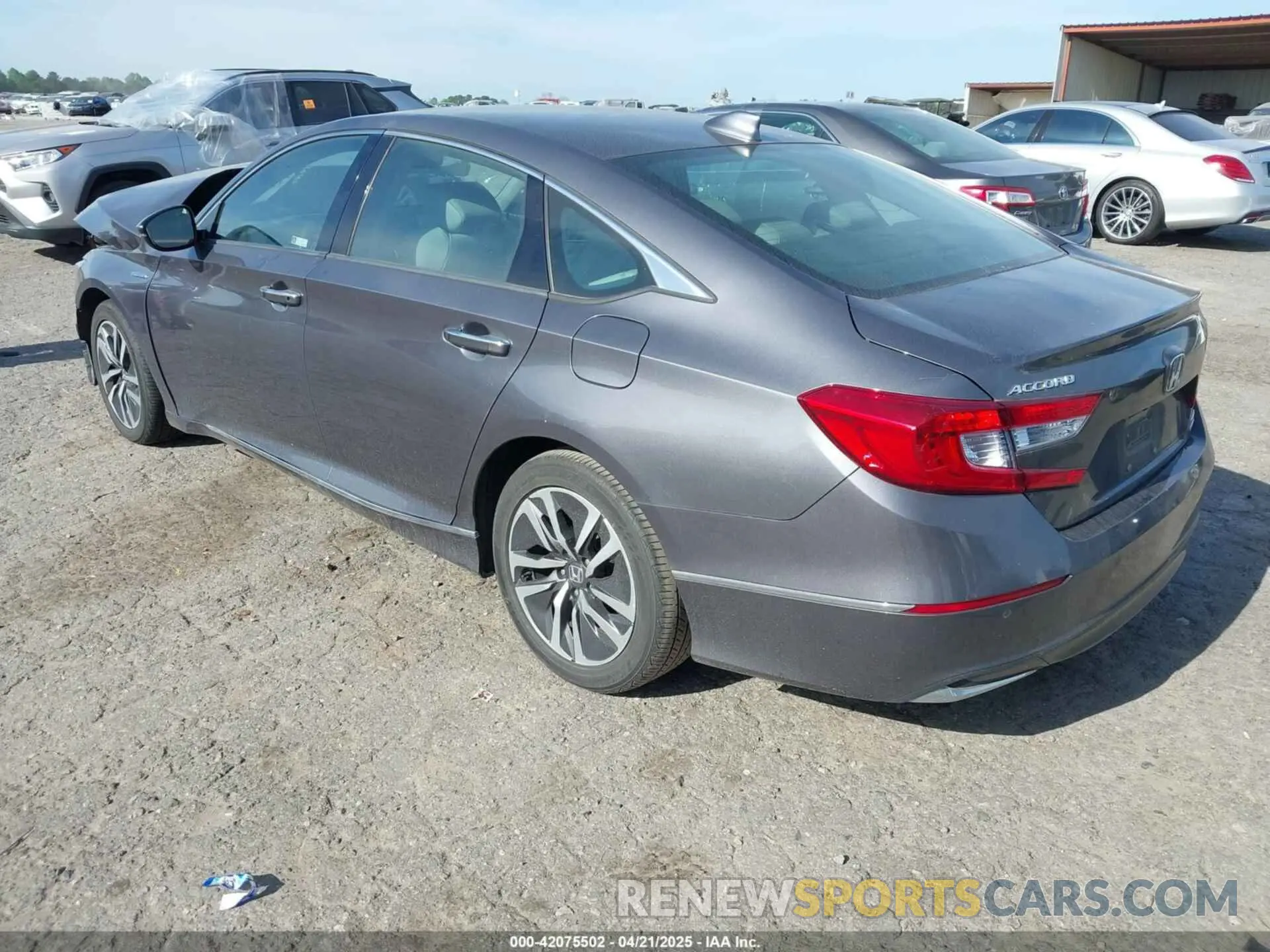3 Фотография поврежденного автомобиля 1HGCV3F90LA013434 HONDA ACCORD 2020