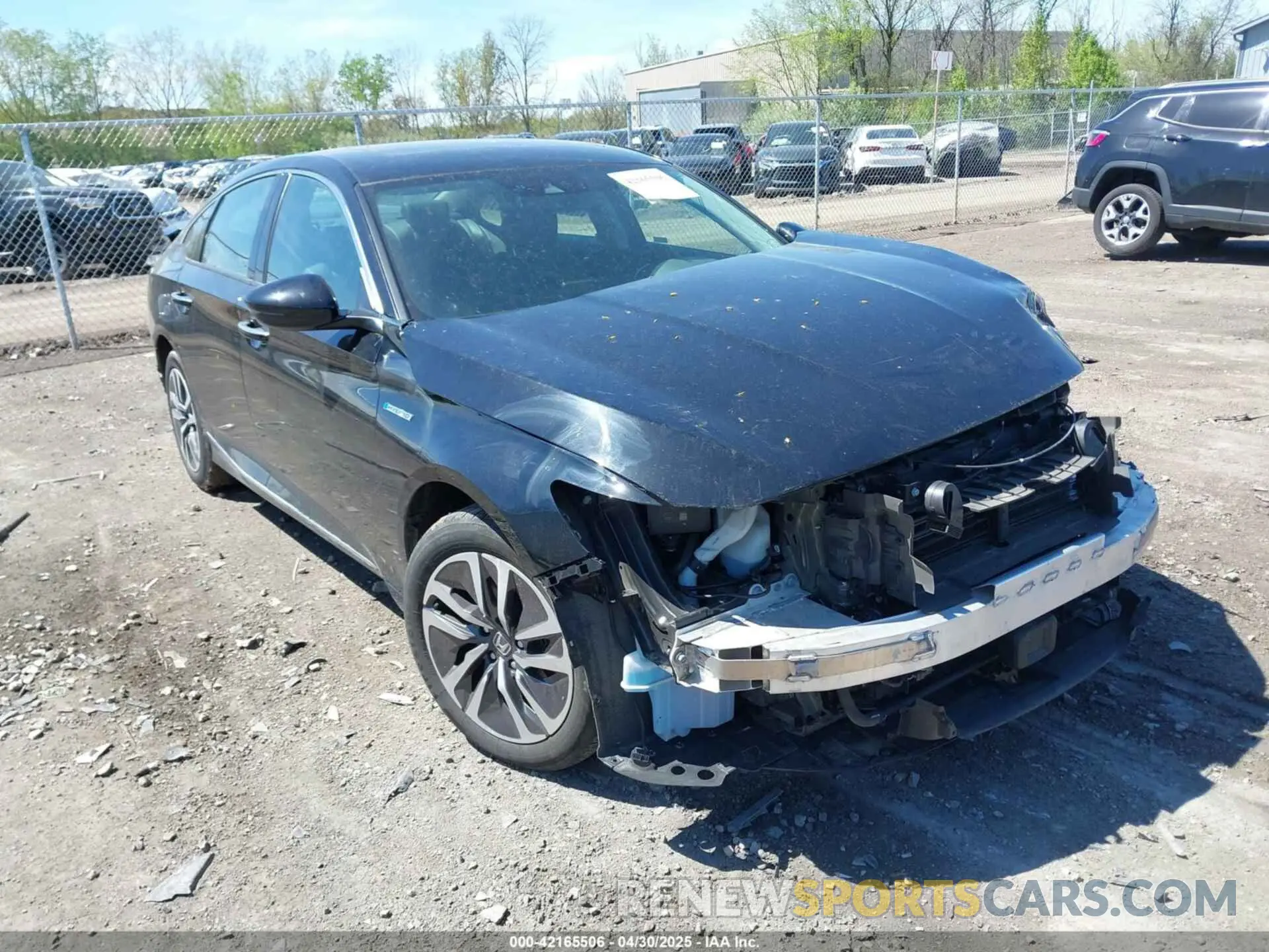1 Фотография поврежденного автомобиля 1HGCV3F9XLA017801 HONDA ACCORD 2020