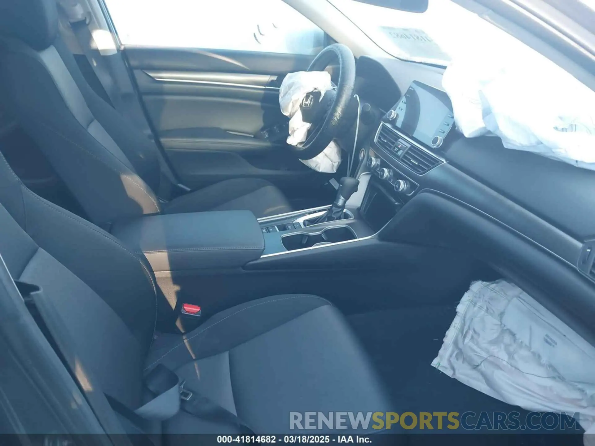 5 Photograph of a damaged car 1HGCV1F10MA017144 HONDA ACCORD 2021