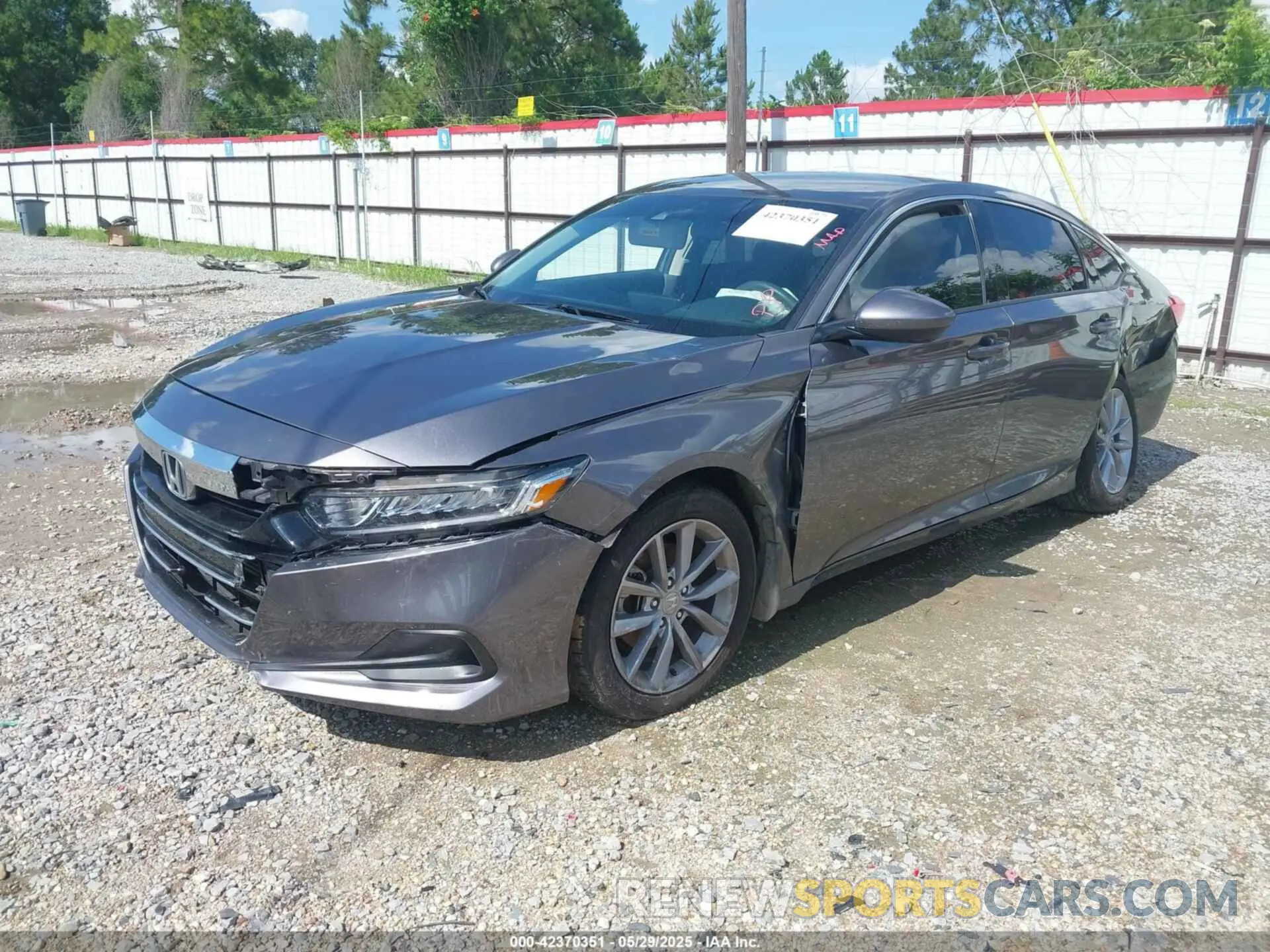 2 Фотография поврежденного автомобиля 1HGCV1F10MA054467 HONDA ACCORD 2021