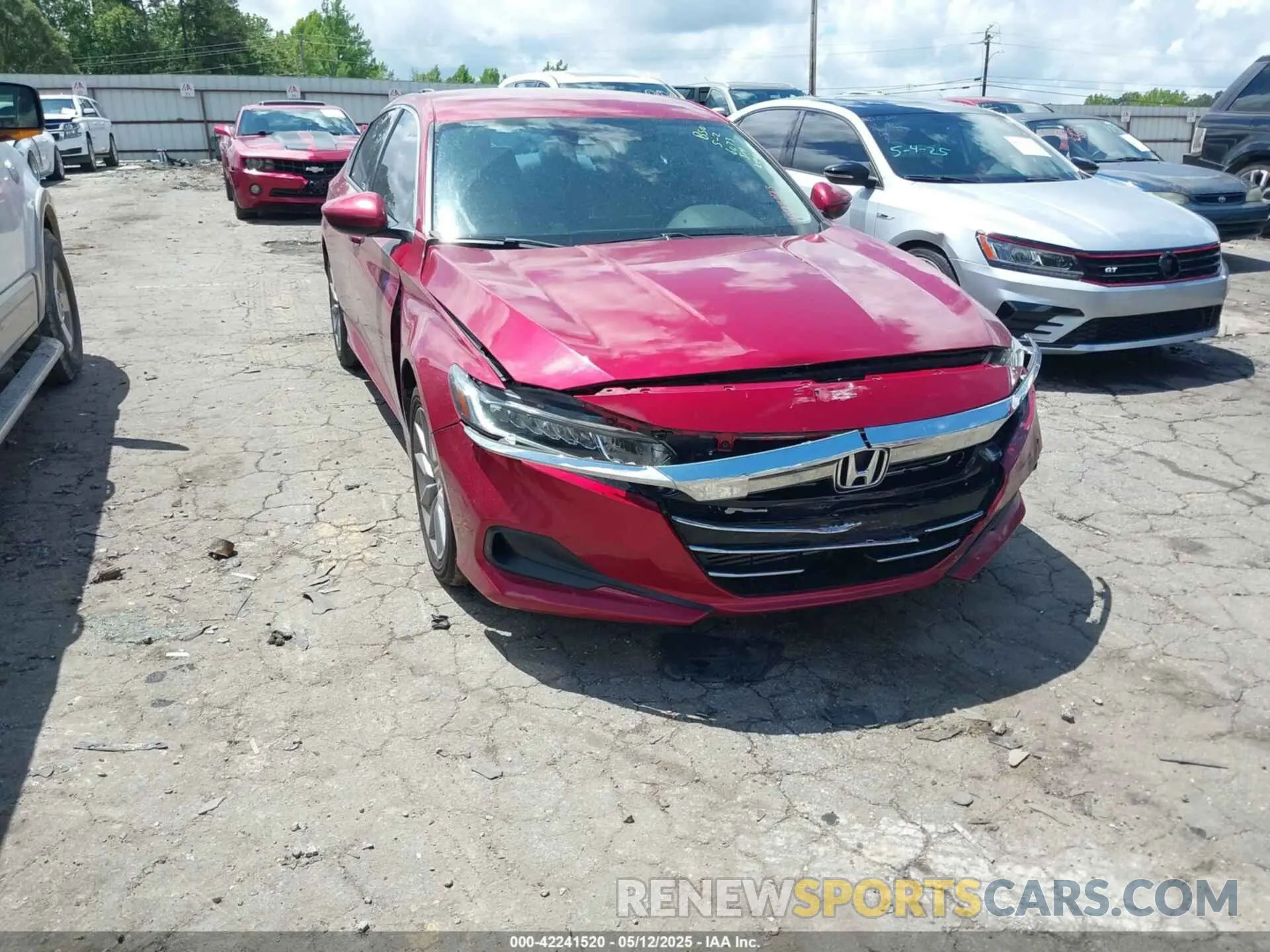 1 Фотография поврежденного автомобиля 1HGCV1F11MA076073 HONDA ACCORD 2021