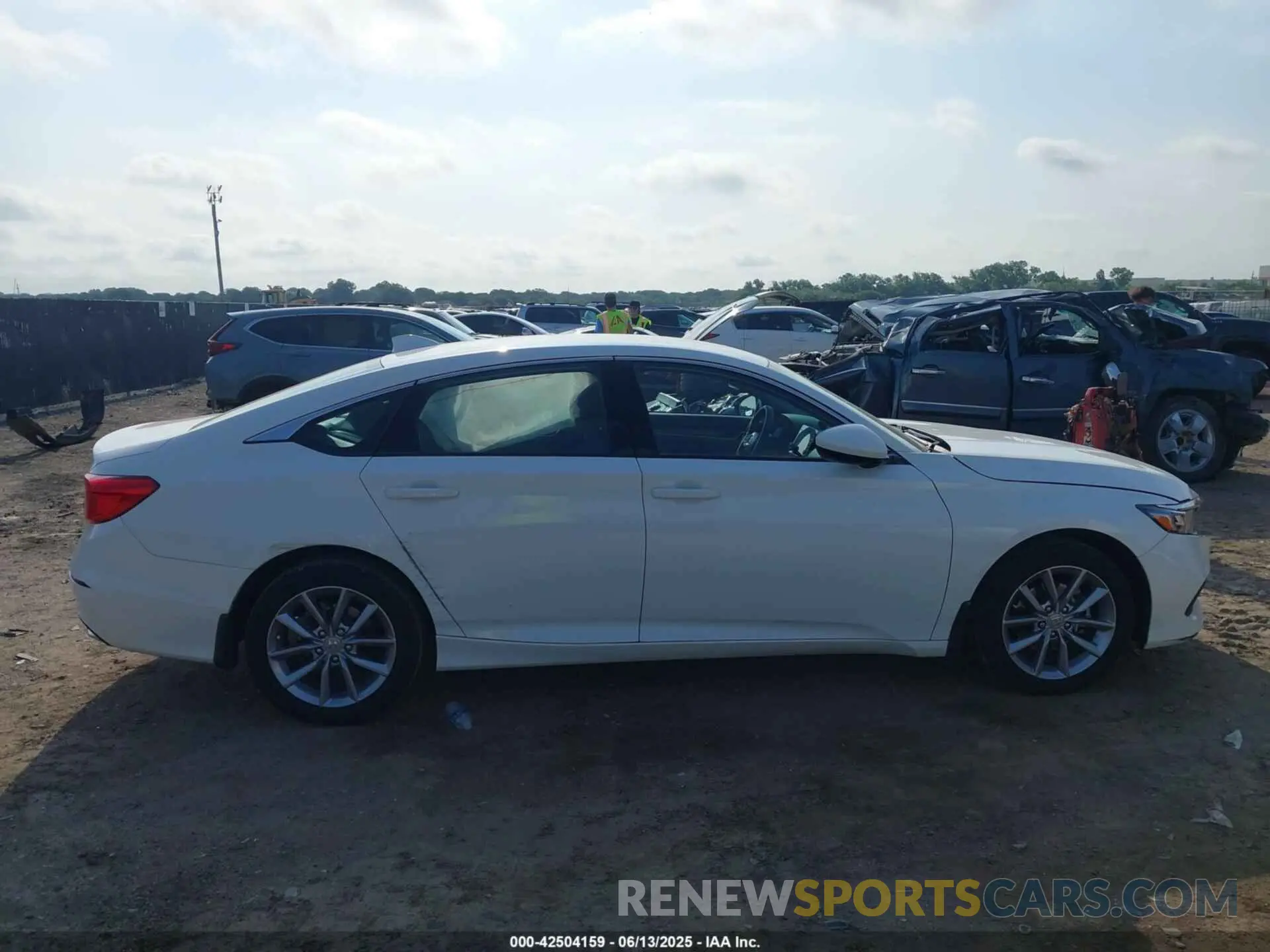 13 Фотография поврежденного автомобиля 1HGCV1F12MA107539 HONDA ACCORD 2021