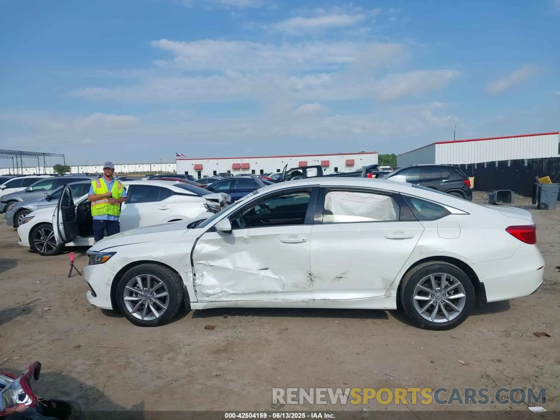 14 Фотография поврежденного автомобиля 1HGCV1F12MA107539 HONDA ACCORD 2021
