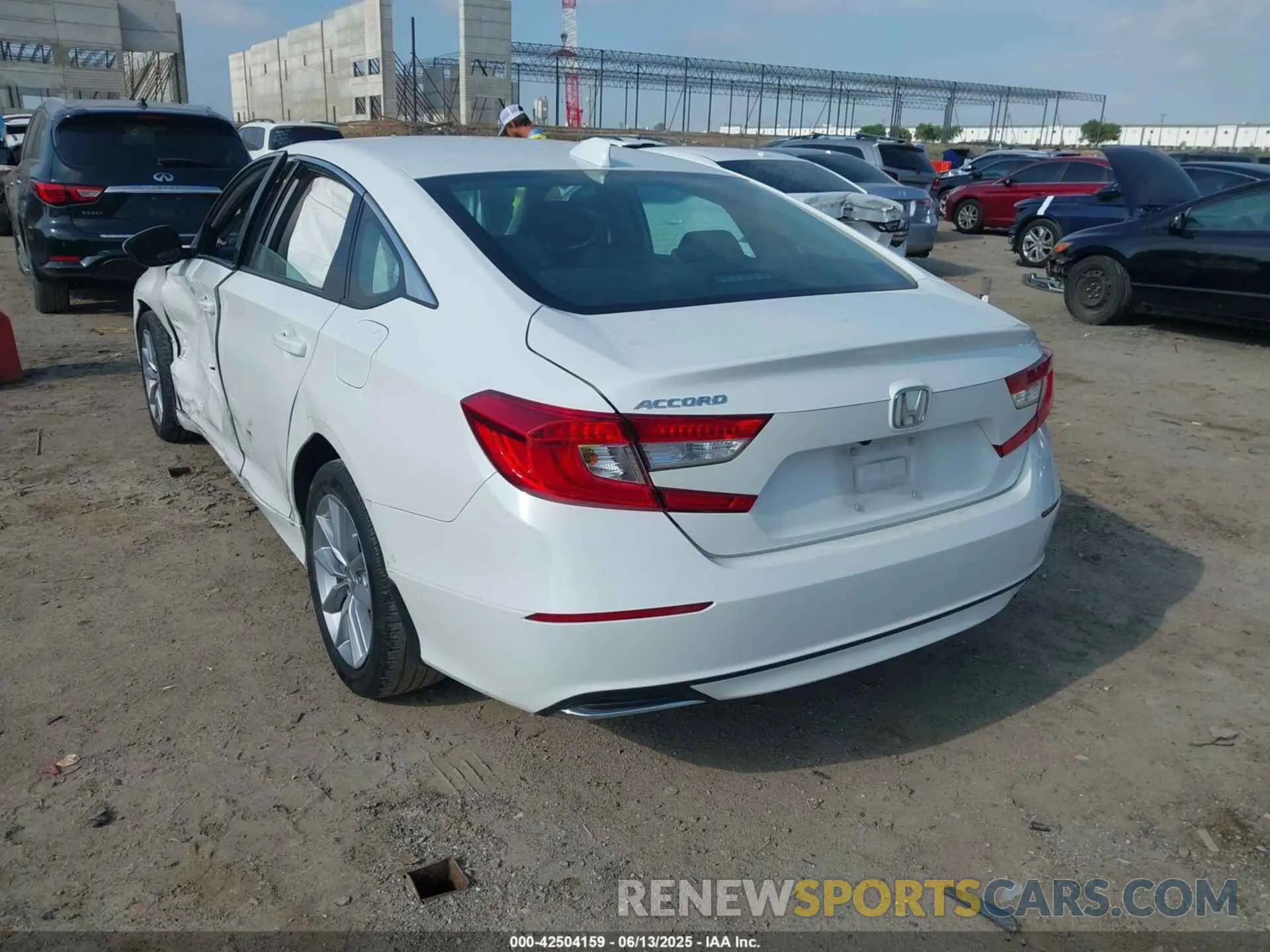 3 Фотография поврежденного автомобиля 1HGCV1F12MA107539 HONDA ACCORD 2021