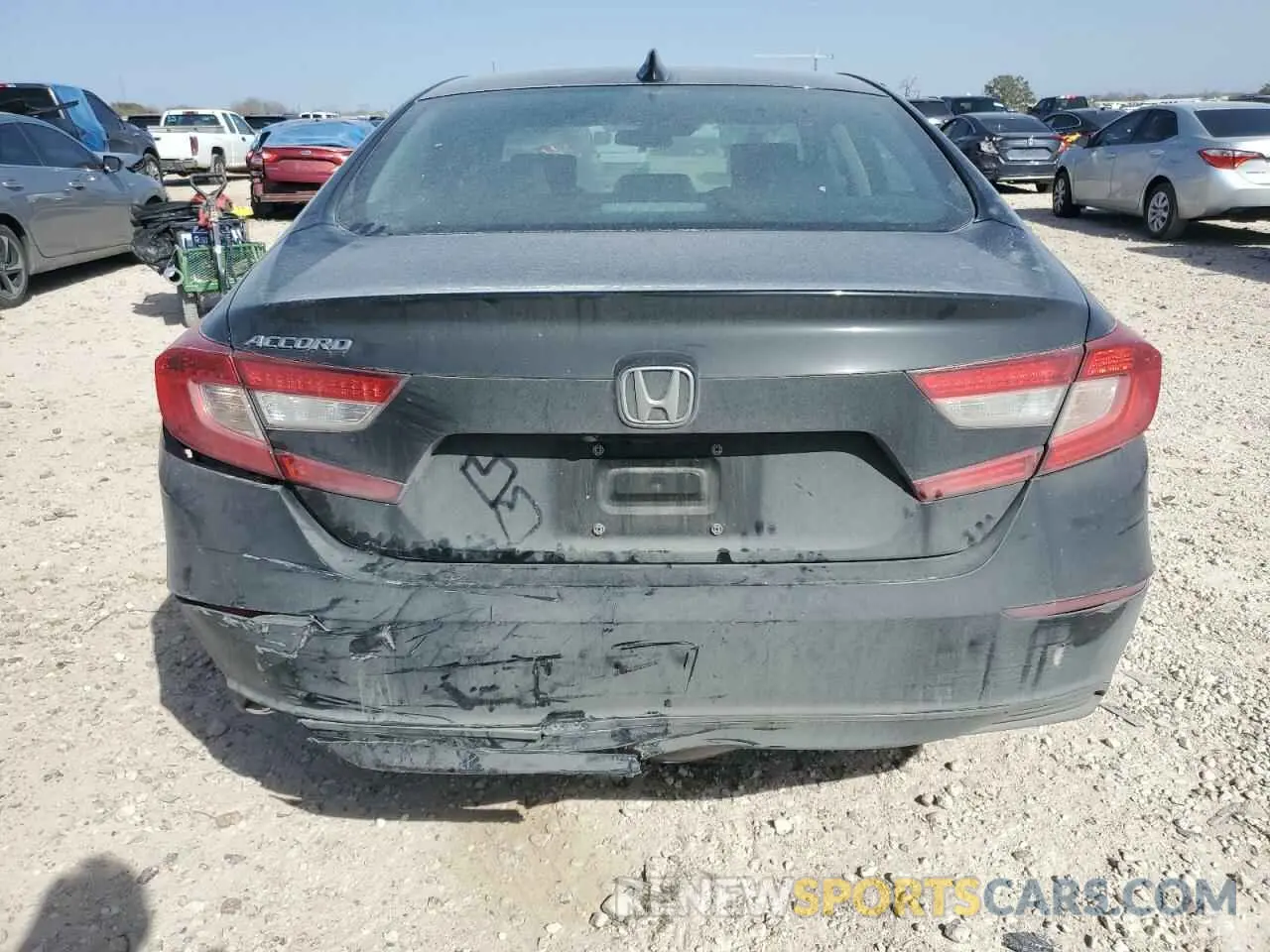 6 Фотография поврежденного автомобиля 1HGCV1F13MA086748 HONDA ACCORD 2021