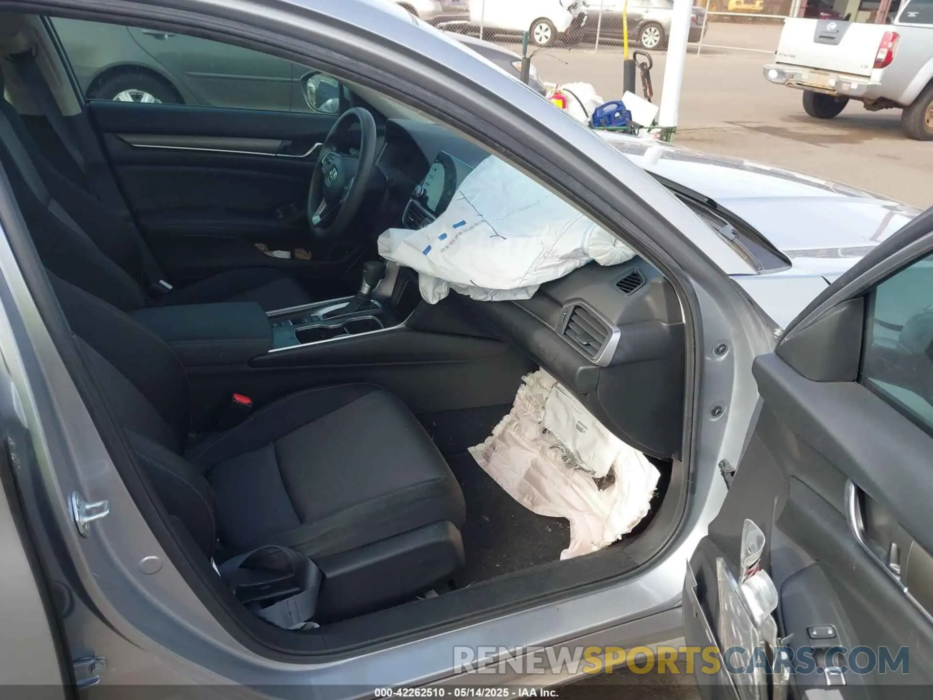 5 Photograph of a damaged car 1HGCV1F13MA103127 HONDA ACCORD 2021