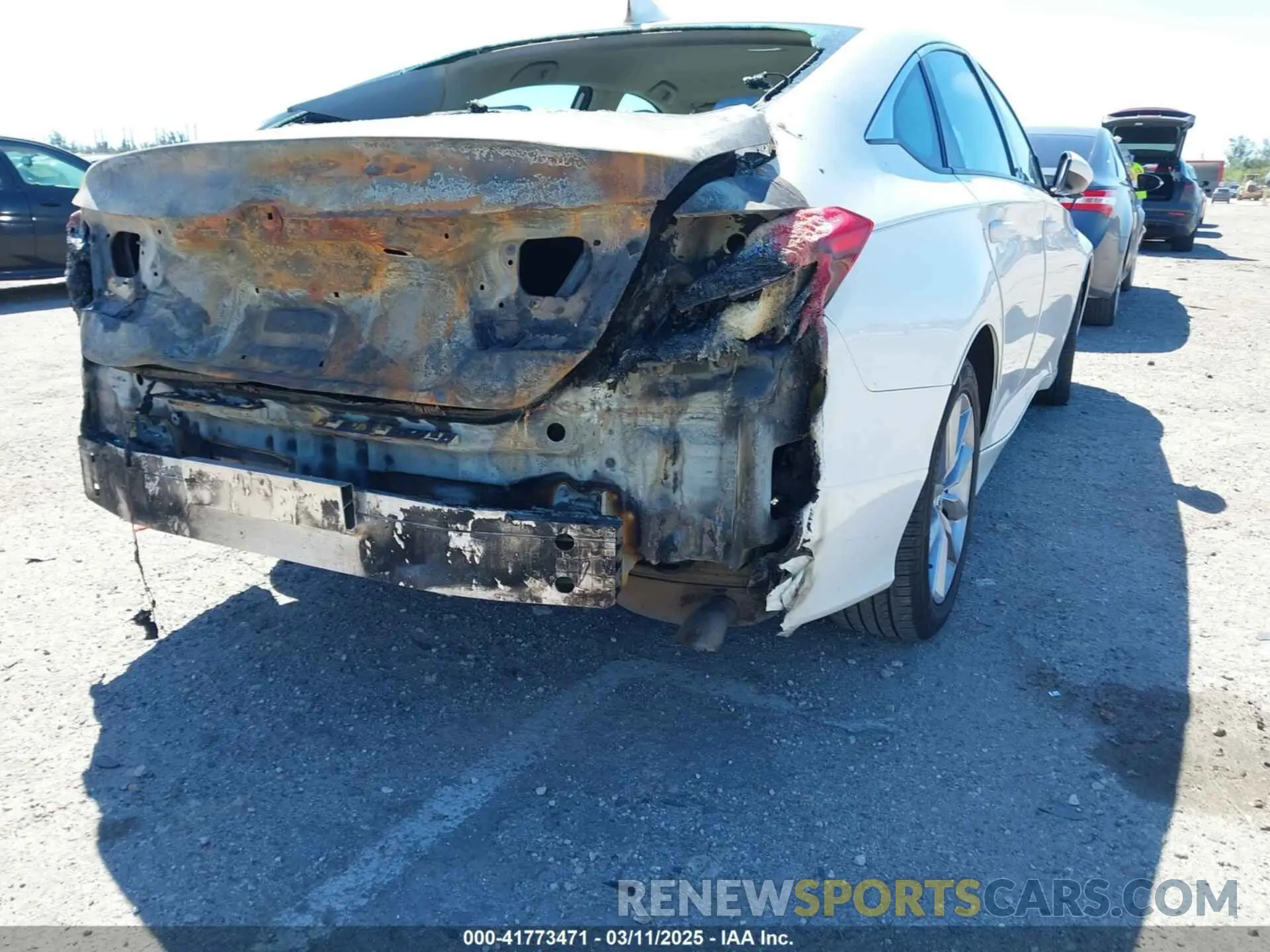 12 Фотография поврежденного автомобиля 1HGCV1F16MA029802 HONDA ACCORD 2021