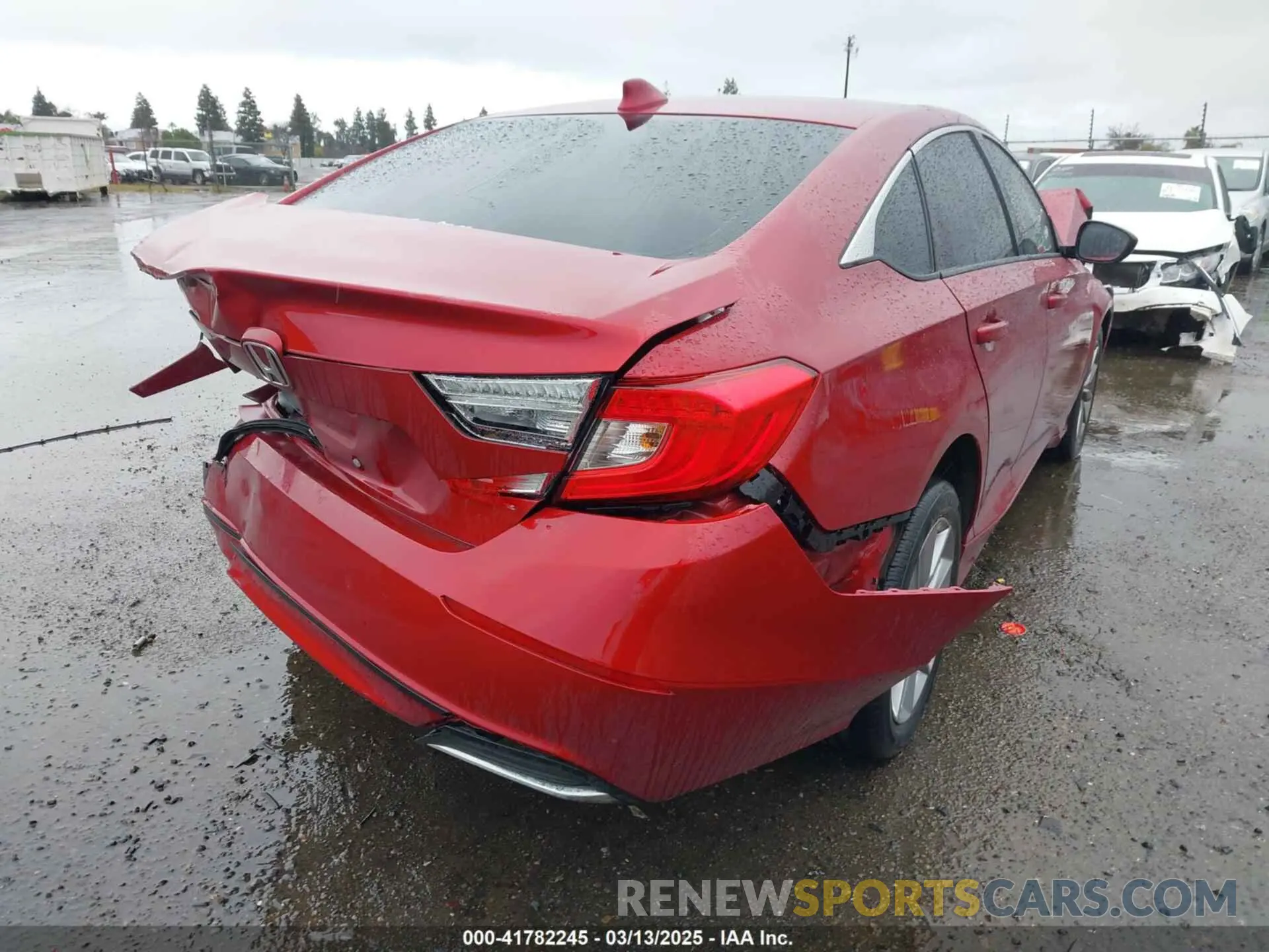 4 Photograph of a damaged car 1HGCV1F17MA036032 HONDA ACCORD 2021