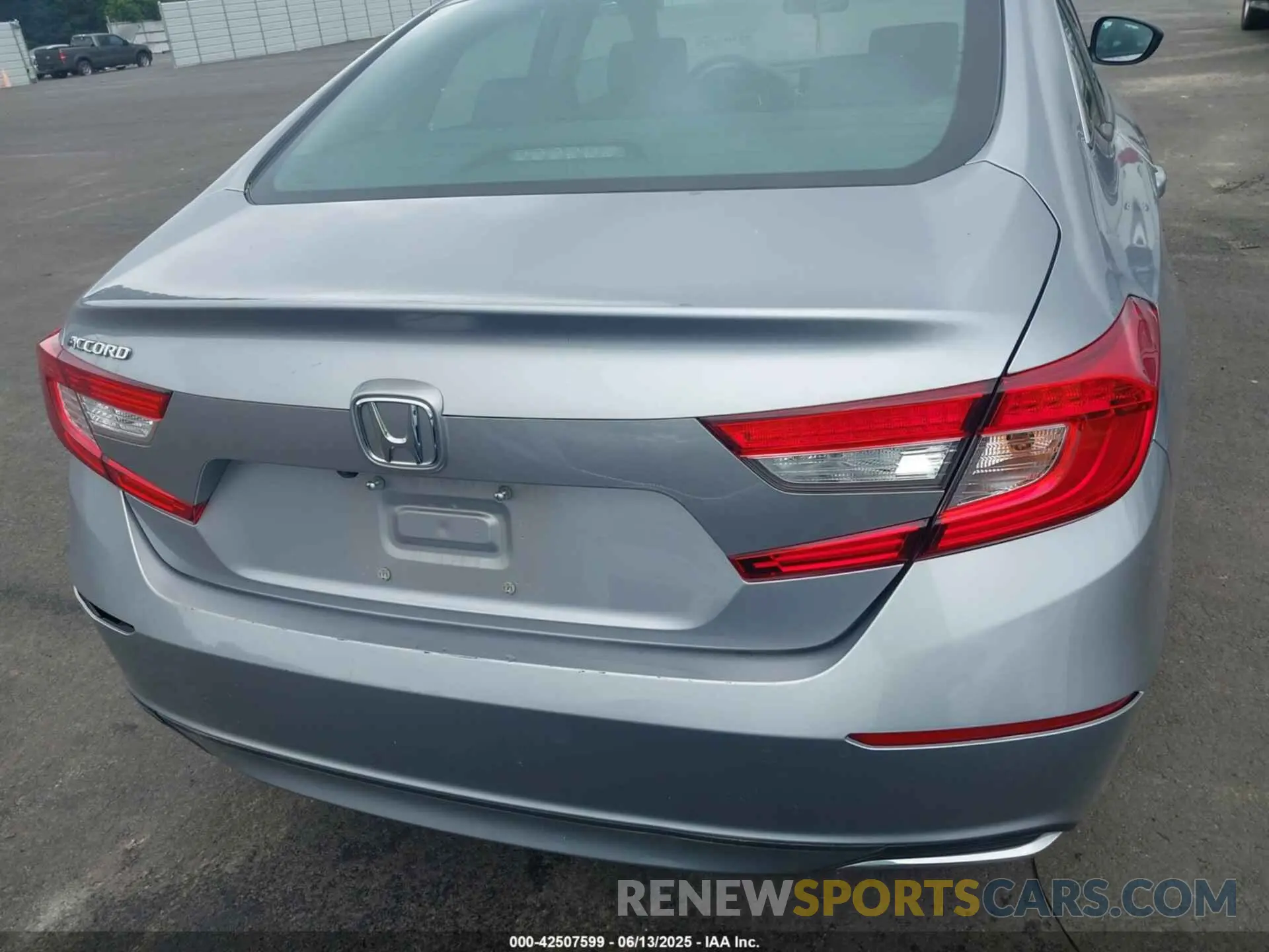 15 Photograph of a damaged car 1HGCV1F18MA068438 HONDA ACCORD 2021