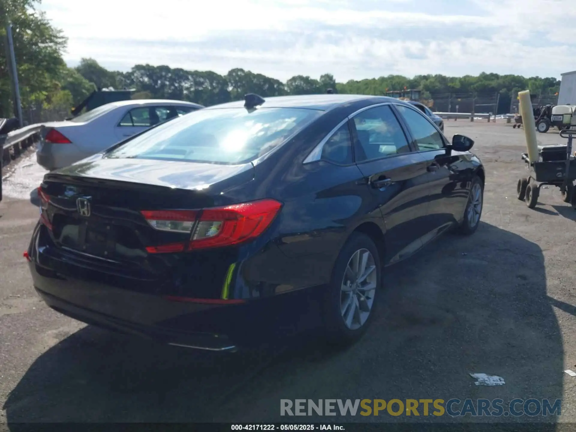 4 Photograph of a damaged car 1HGCV1F19MA059991 HONDA ACCORD 2021