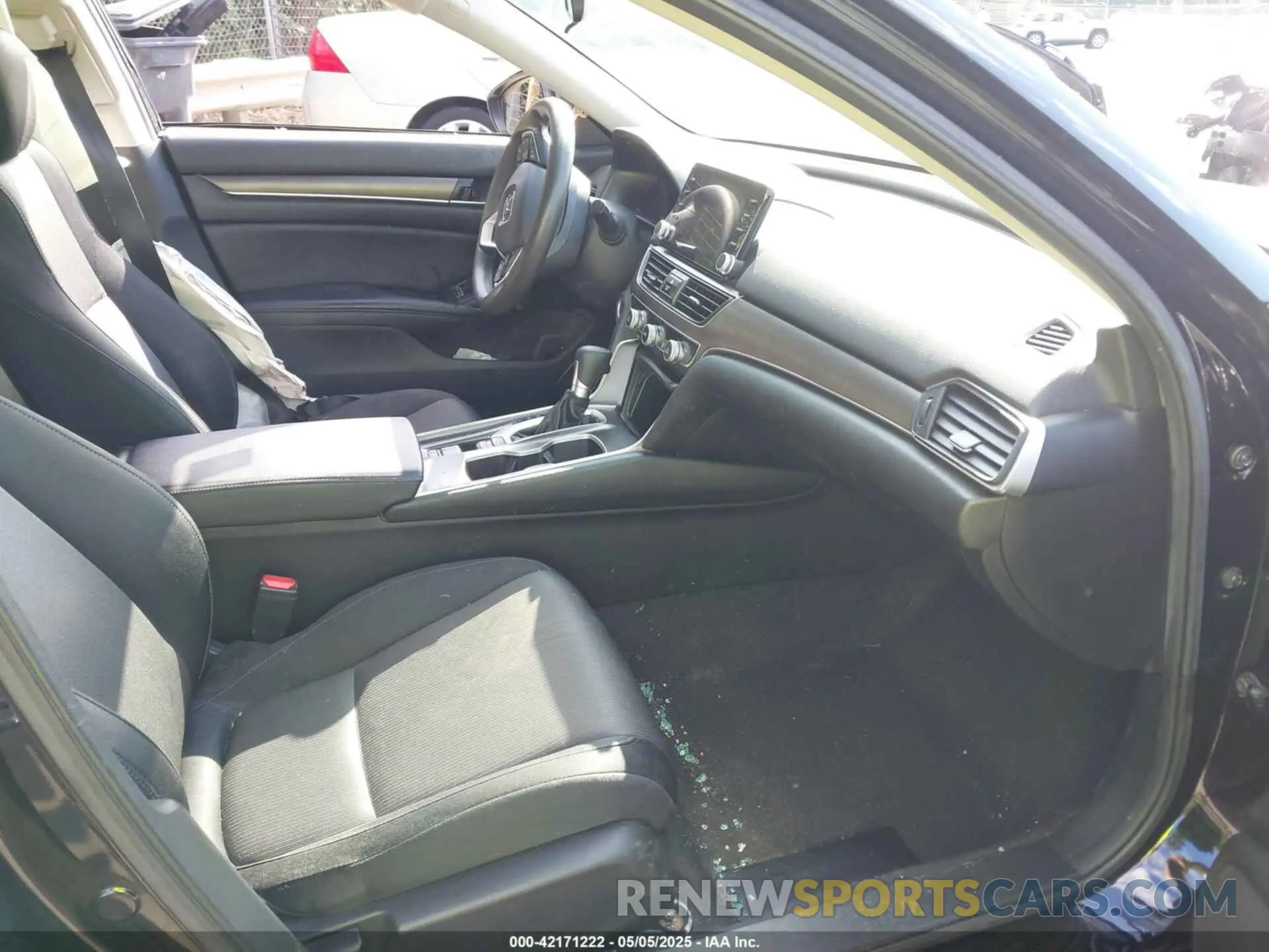 5 Photograph of a damaged car 1HGCV1F19MA059991 HONDA ACCORD 2021