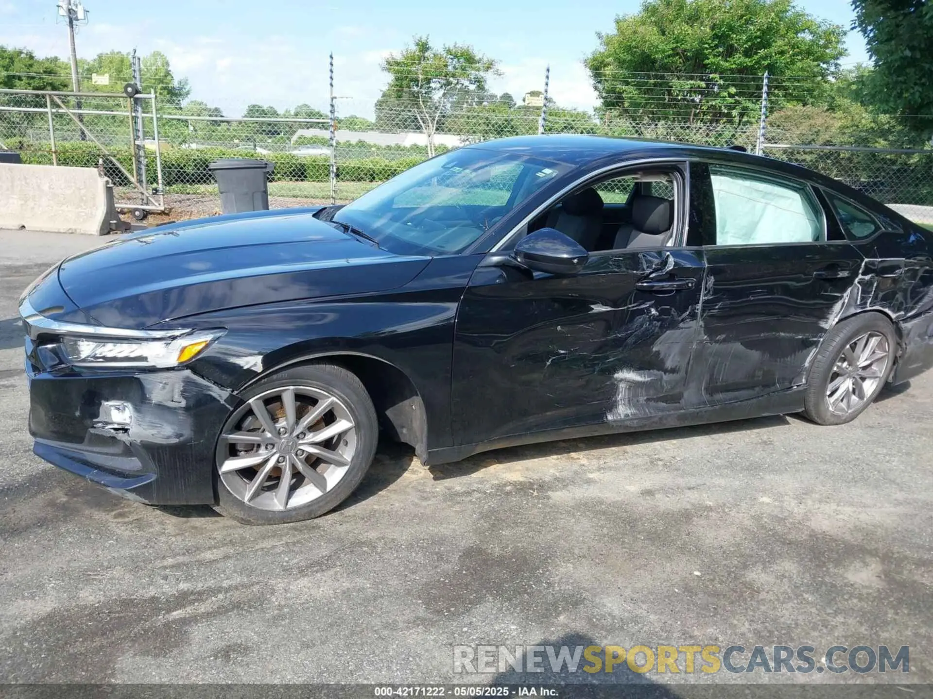 6 Photograph of a damaged car 1HGCV1F19MA059991 HONDA ACCORD 2021