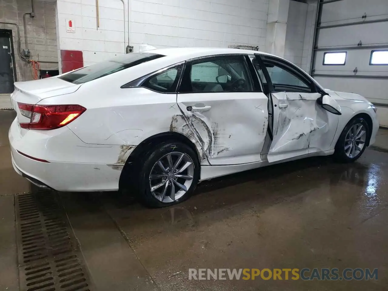 3 Фотография поврежденного автомобиля 1HGCV1F19MA062454 HONDA ACCORD 2021